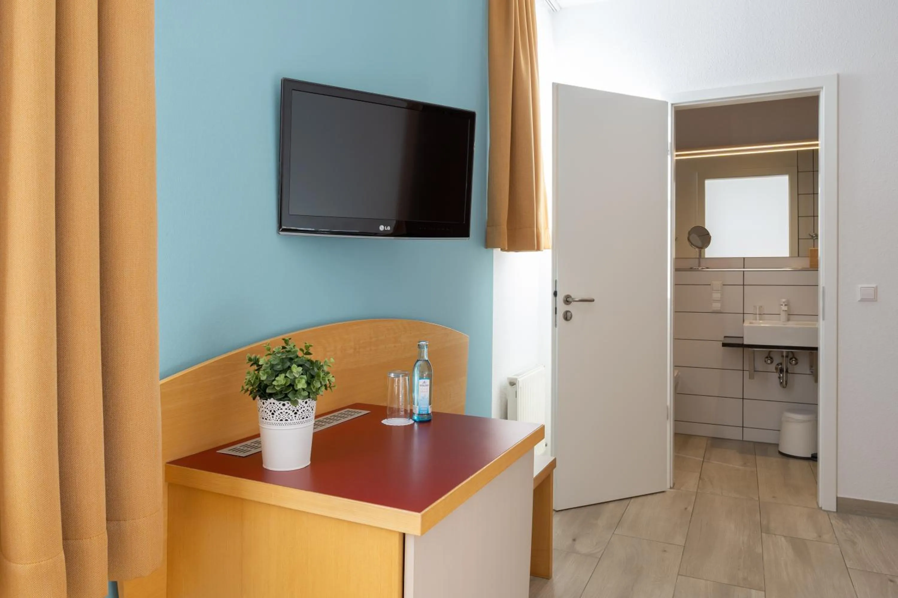 TV and multimedia in Hotel Alte Mühle