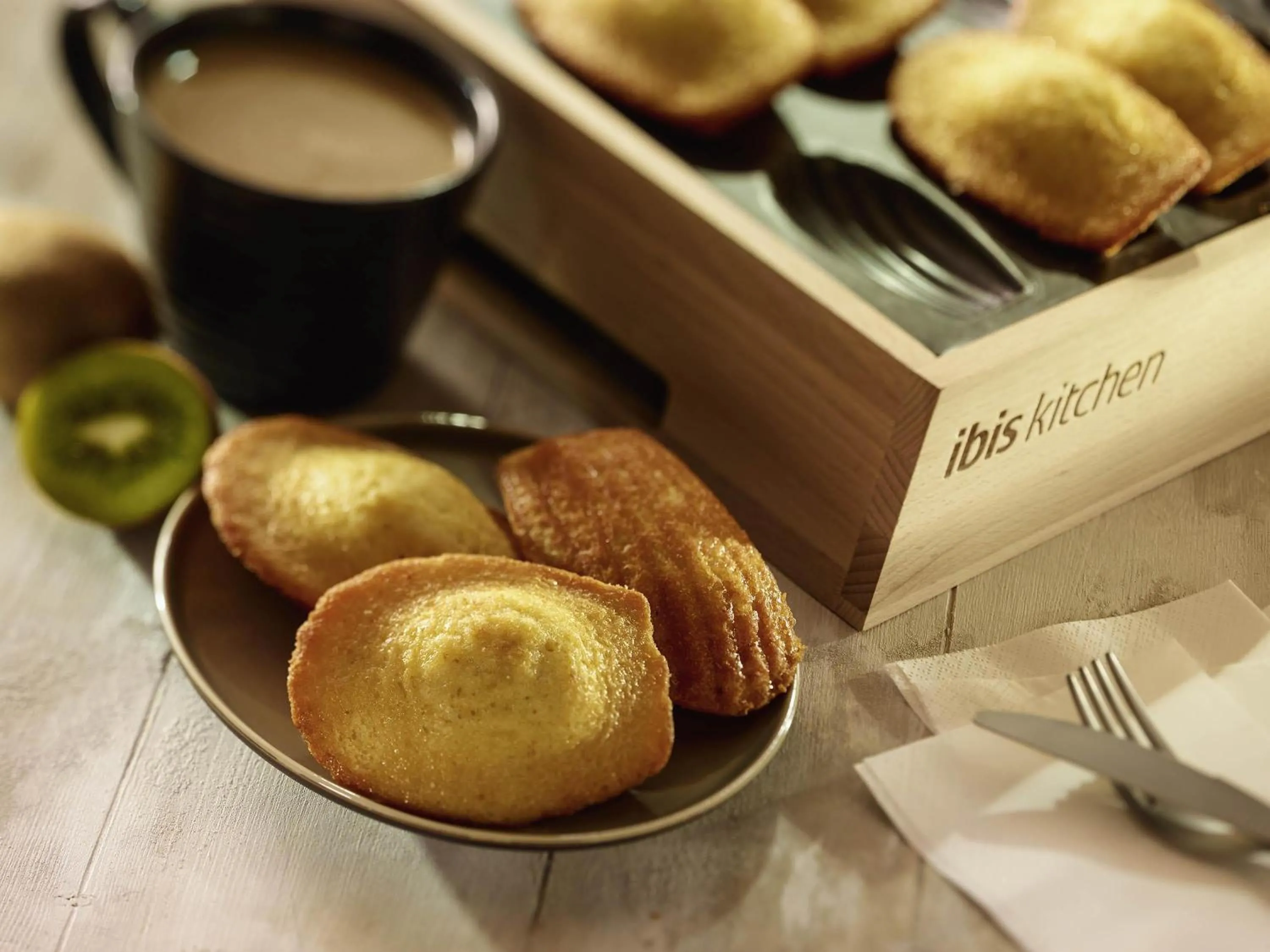 Breakfast in ibis Paris Avenue de la Republique