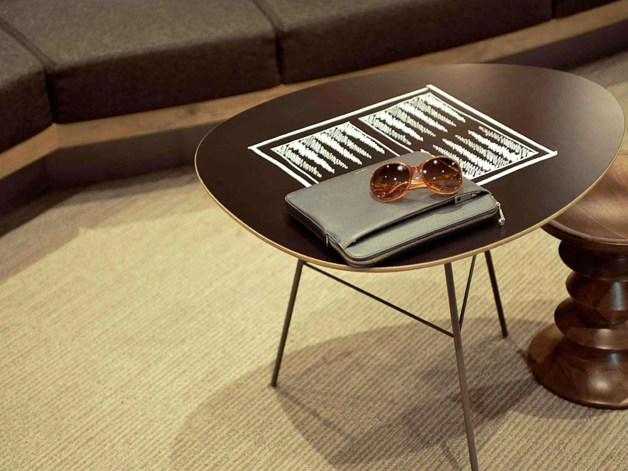 Lounge or bar in ibis Paris Avenue de la Republique