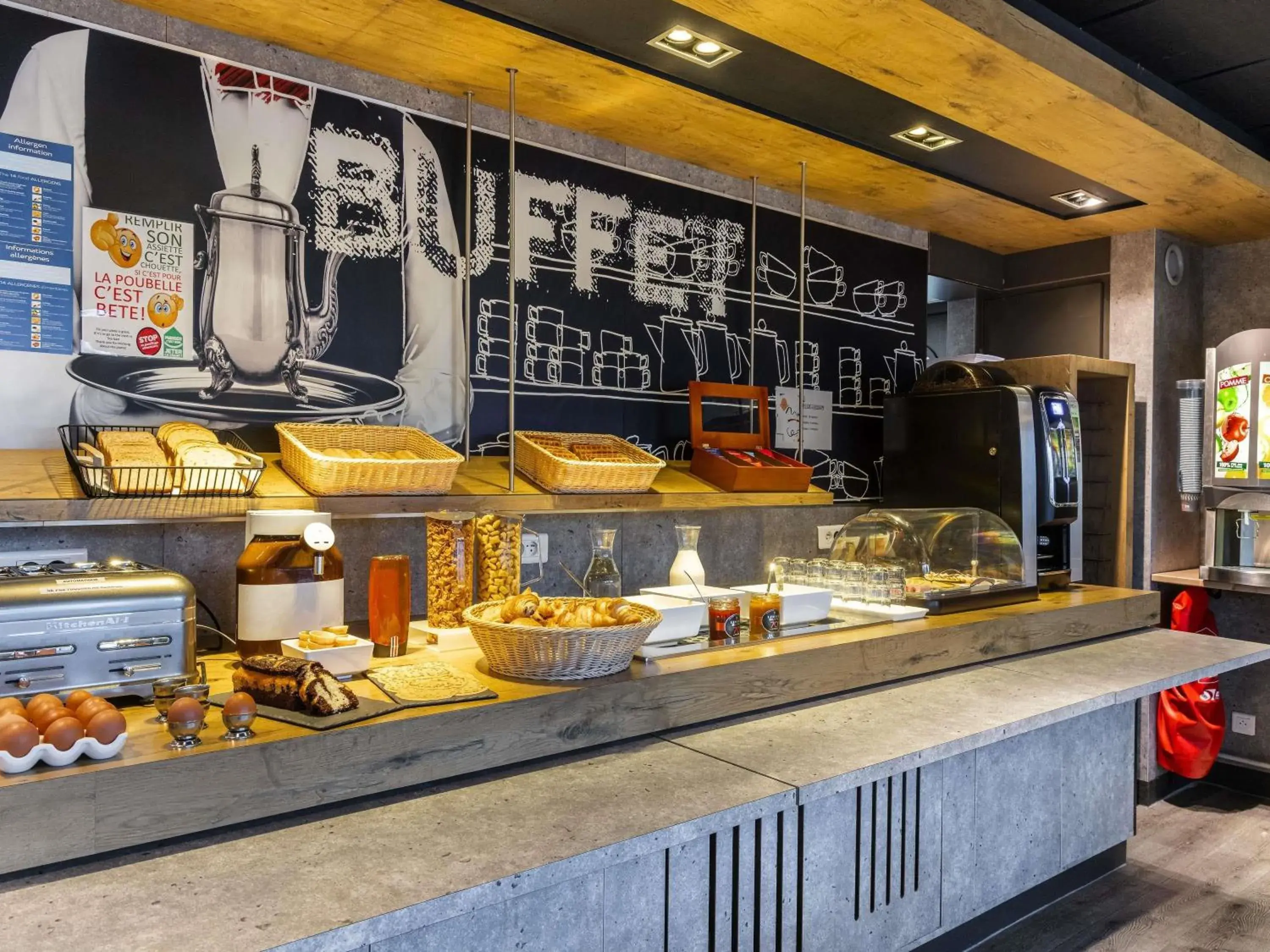 Property building in ibis Budget Villemomble Property building in ibis Budget Villemomble