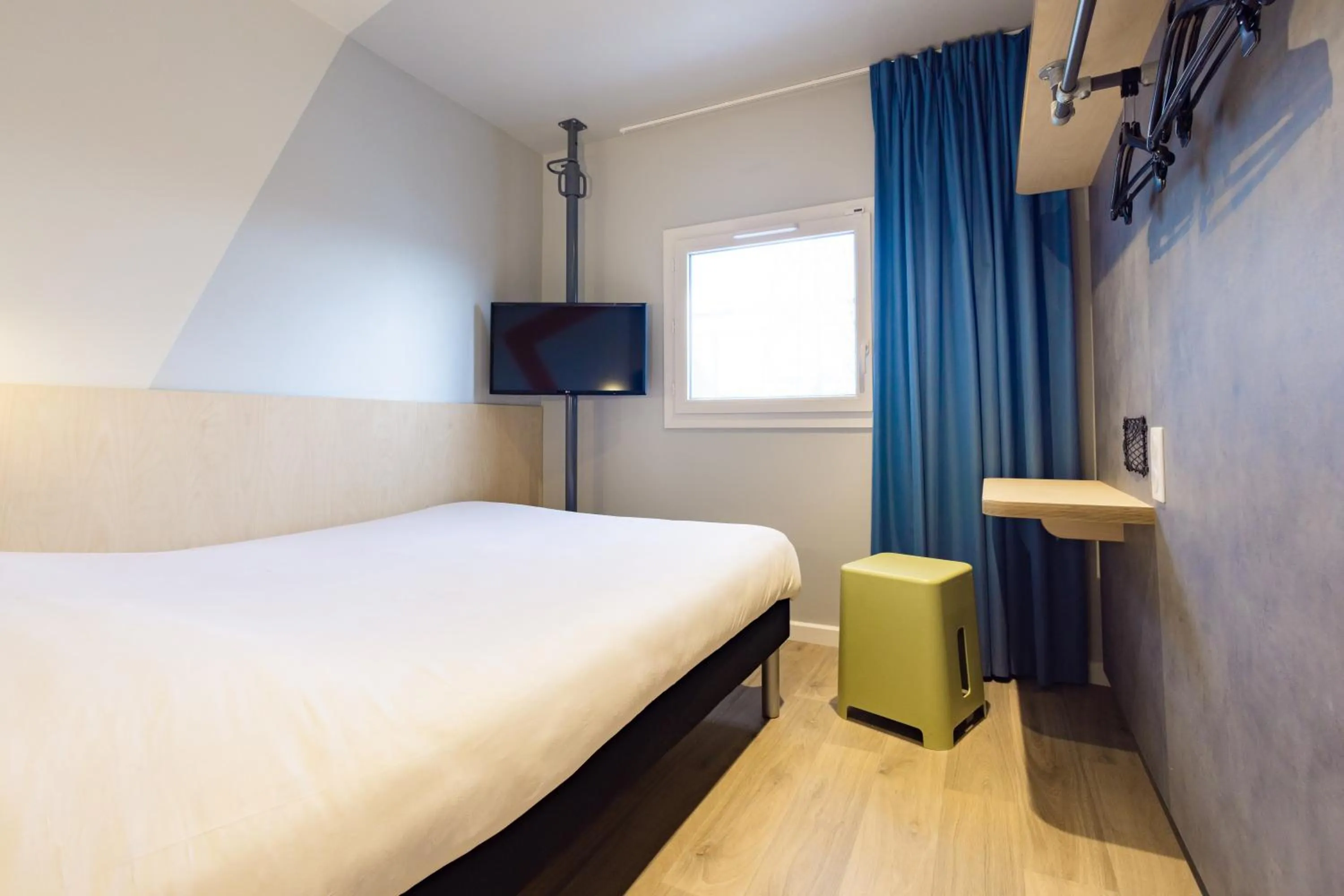 TV and multimedia, Bed in ibis Budget Villemomble