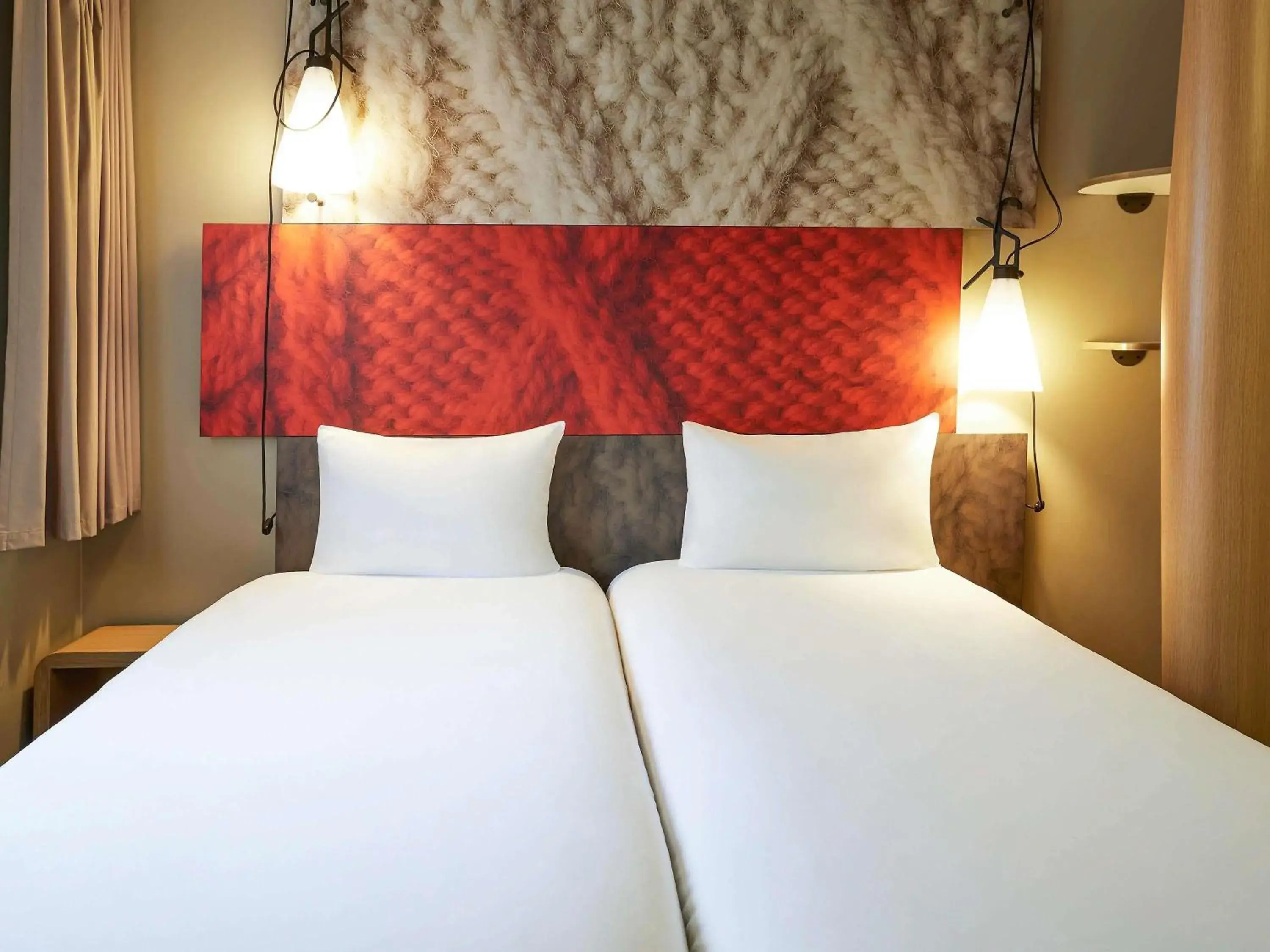 Bedroom, Bed in ibis Paris Canal Saint Martin Bedroom, Bed in ibis Paris Canal Saint Martin