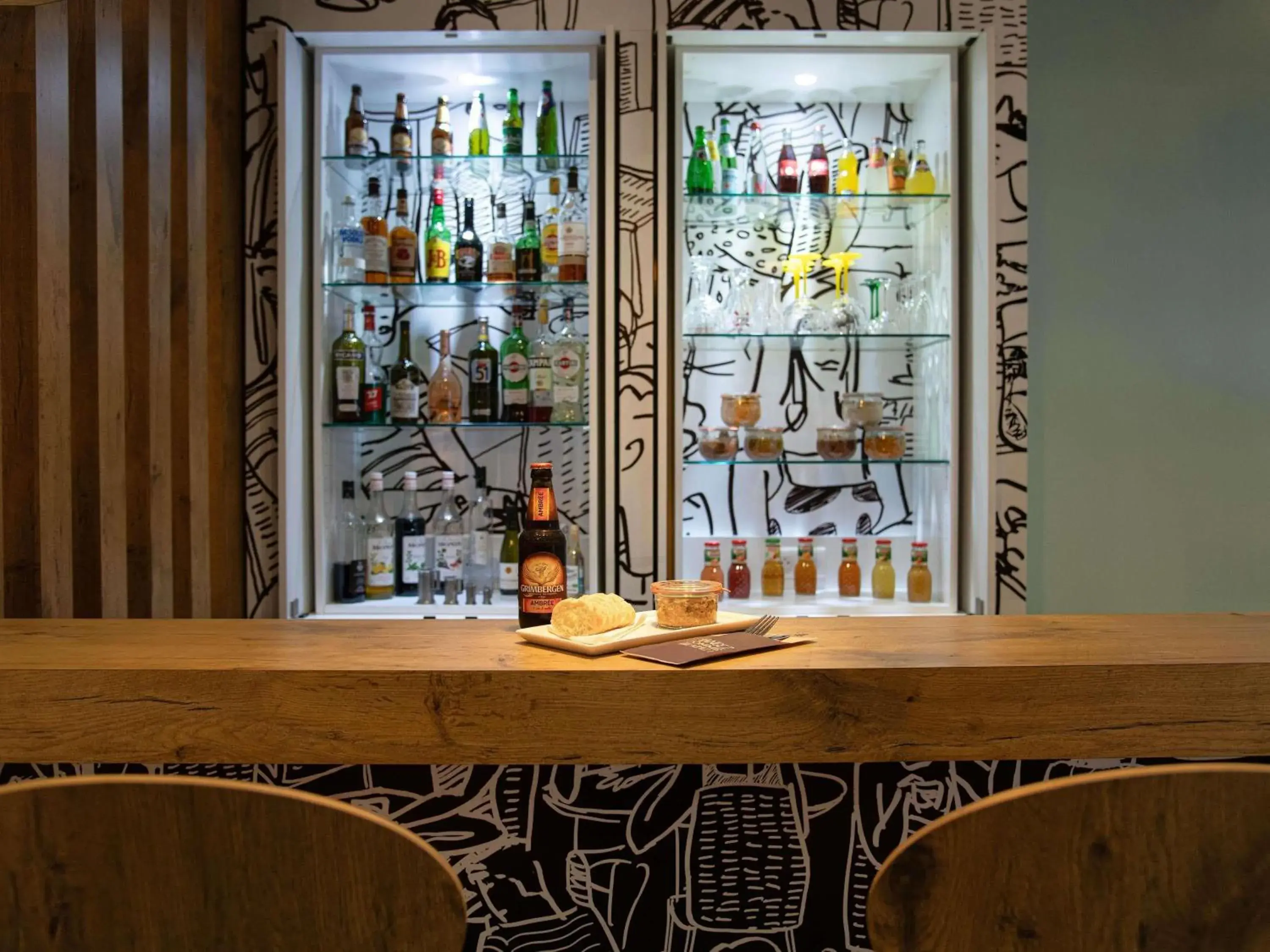 Property building in ibis Paris Canal Saint Martin Property building in ibis Paris Canal Saint Martin