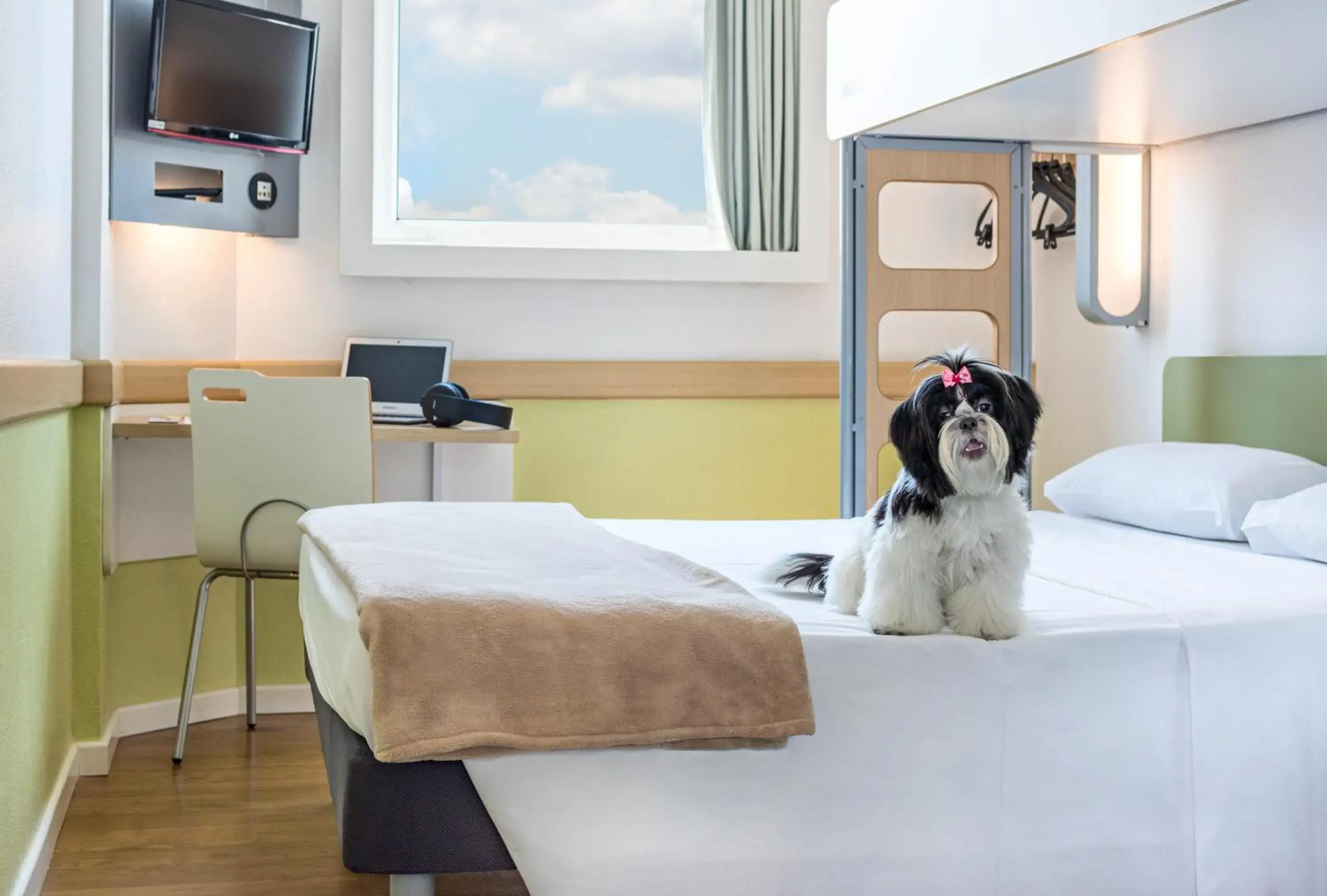 Bed in ibis Budget Paris La Villette 19ème Bed in ibis Budget Paris La Villette 19ème