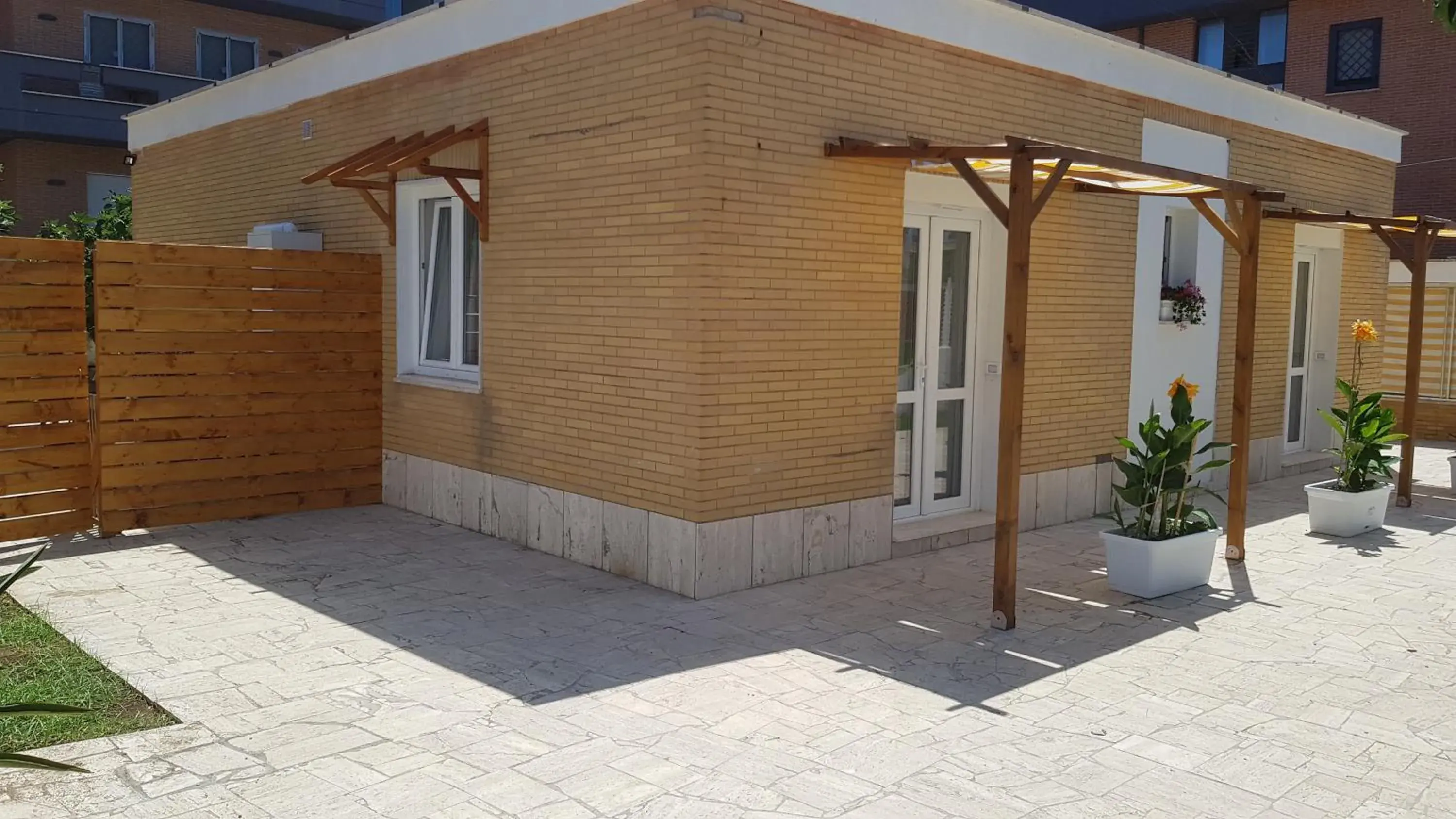 Double or Twin Room with Private Bathroom in un passo dal mare Double or Twin Room with Private Bathroom in un passo dal mare