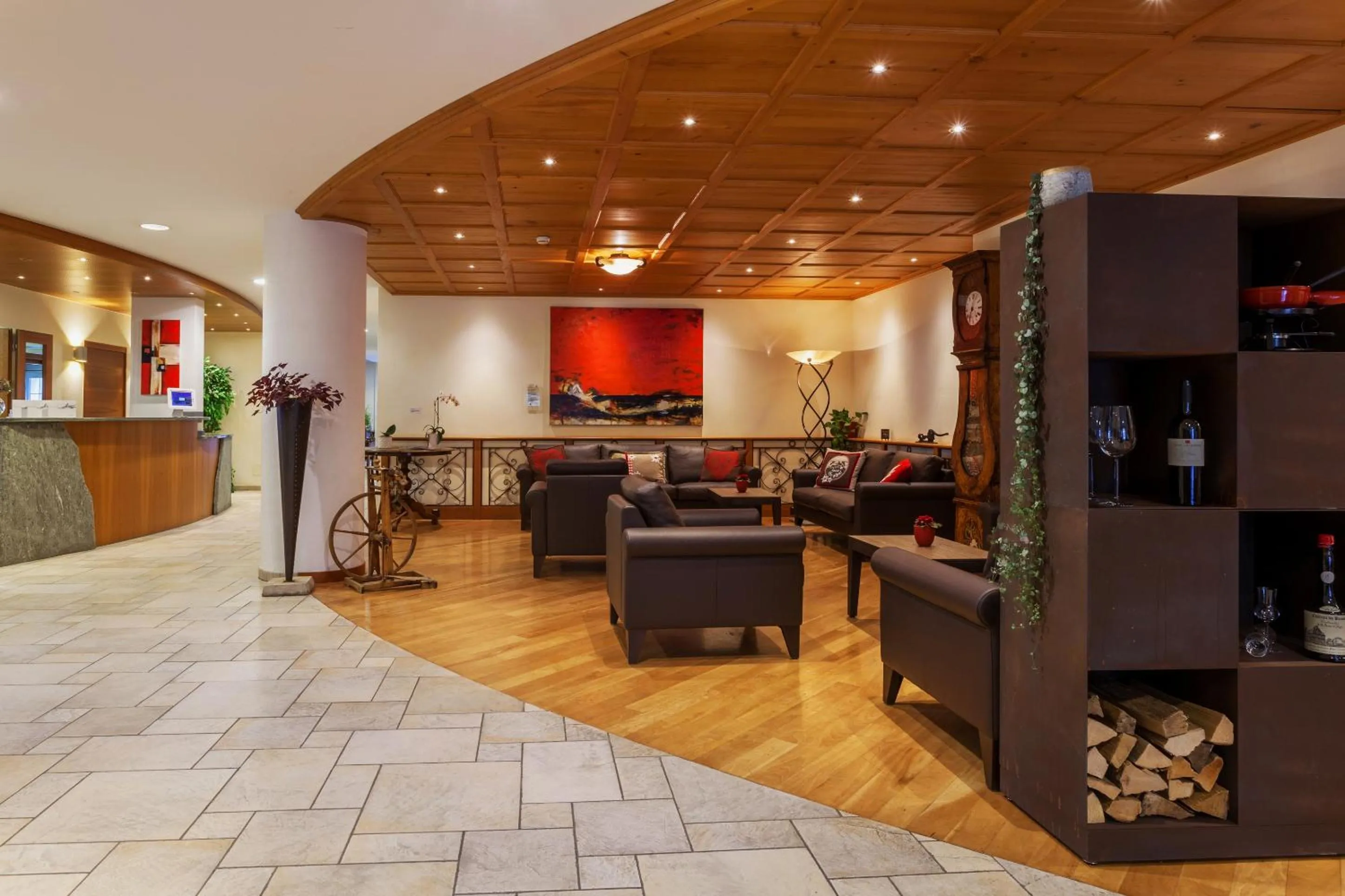 Lobby or reception in la couronne Hotel & Spa