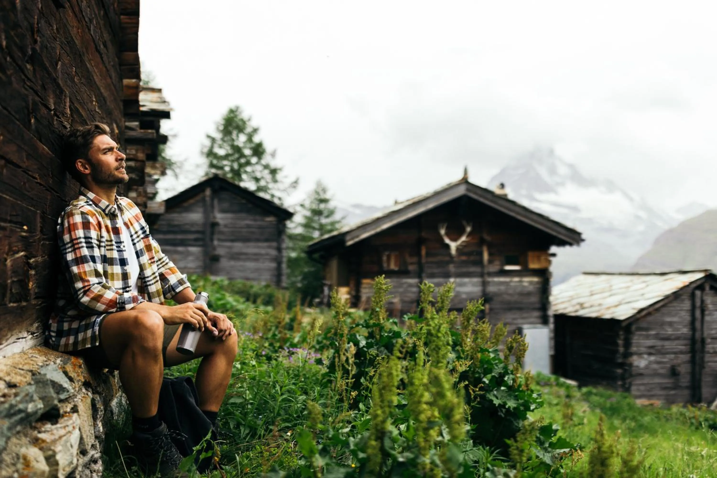 Hiking in la couronne Hotel & Spa