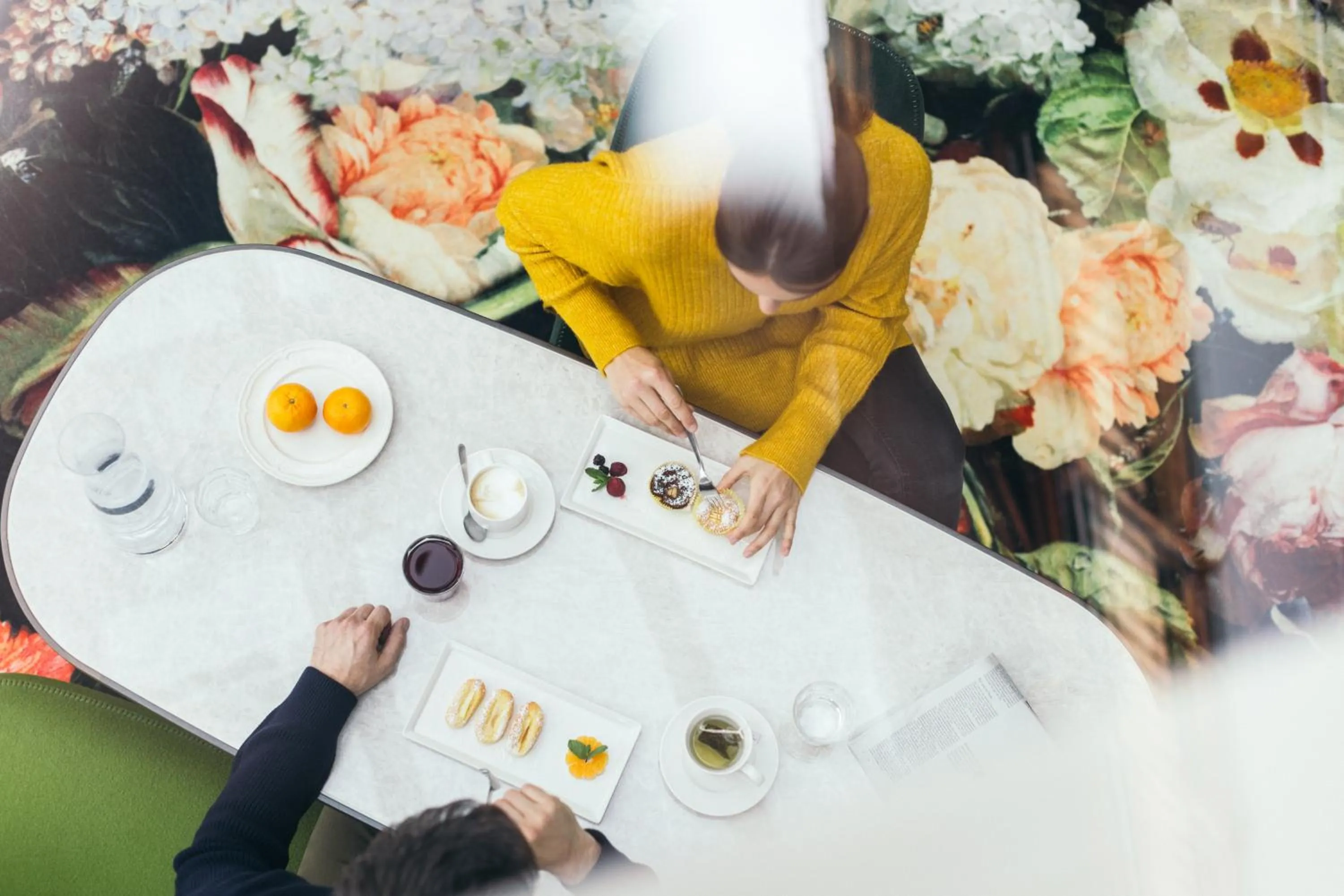 Restaurant/places to eat in la couronne Hotel & Spa