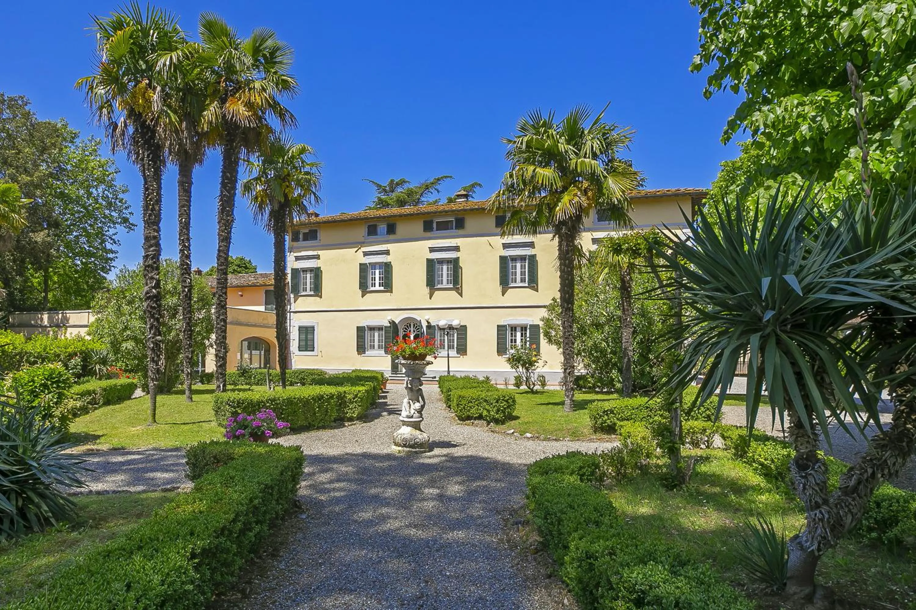 Tenuta Santa Colomba - Happy Rentals