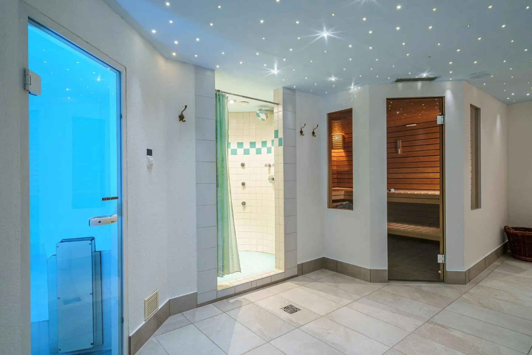 Spa and wellness centre/facilities in Hotel Alpenroyal