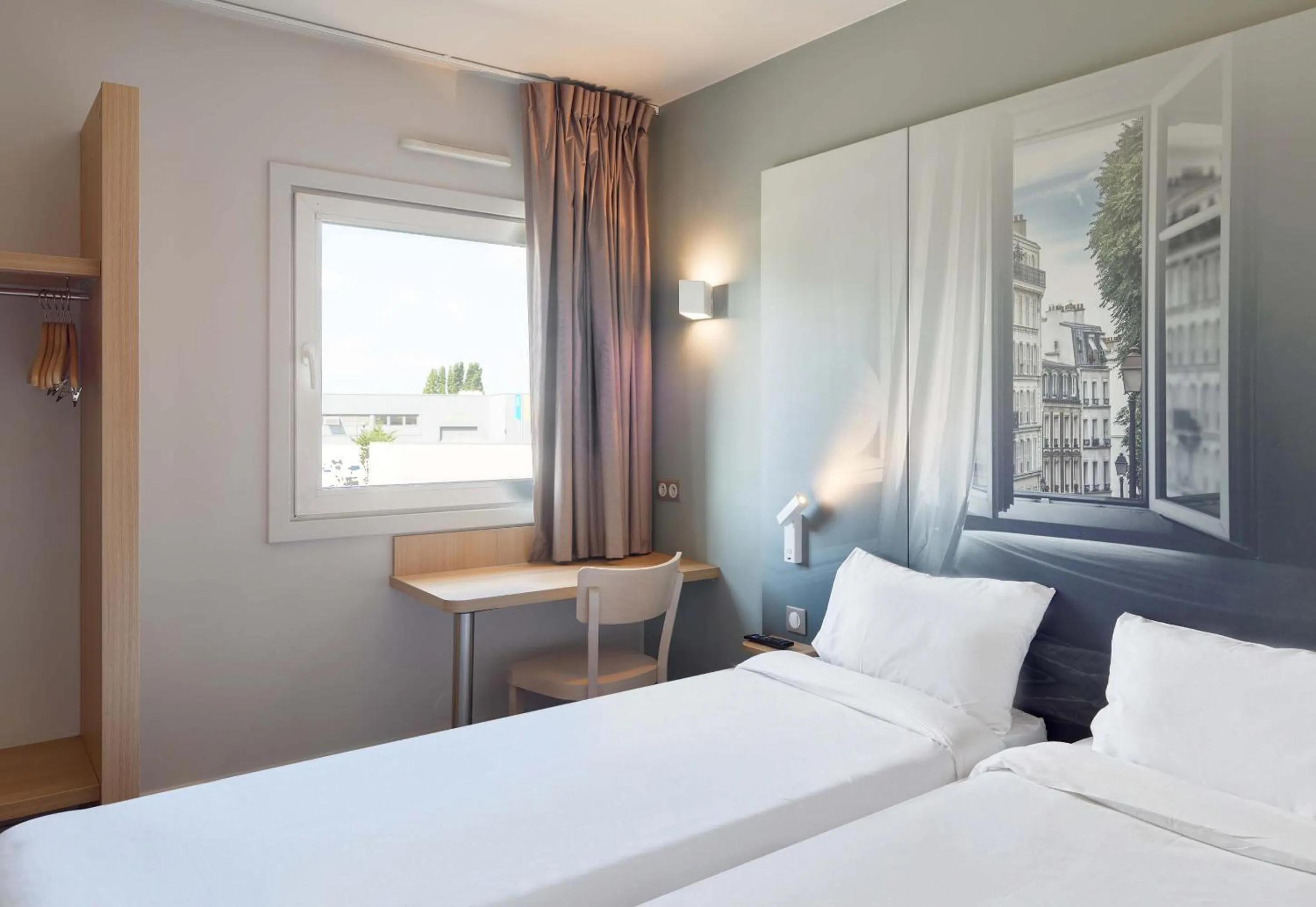 Bedroom, Bed in B&B HOTEL Paris Nord Aulnay-sous-Bois