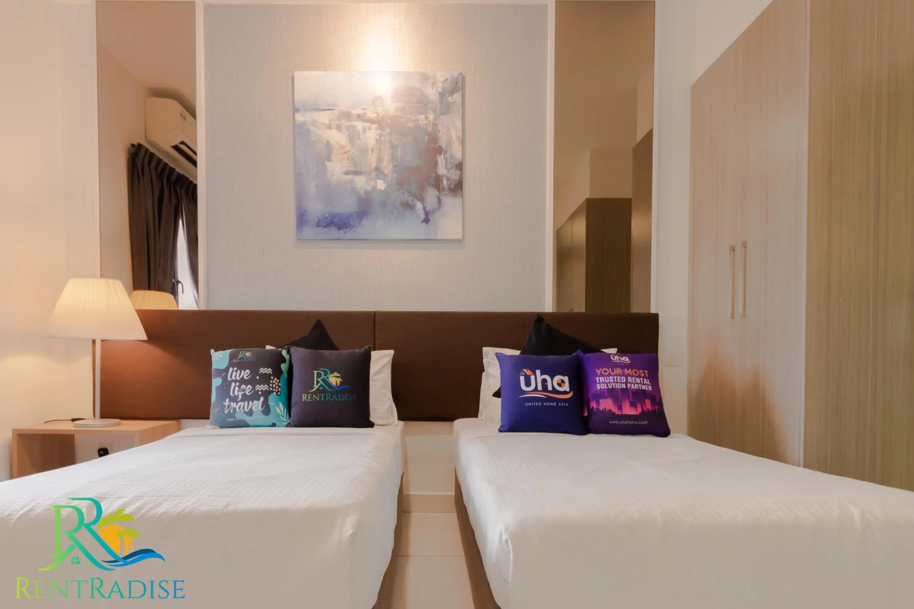 Bedroom, Bed in 1 Tebrau Residences By RR JBcity