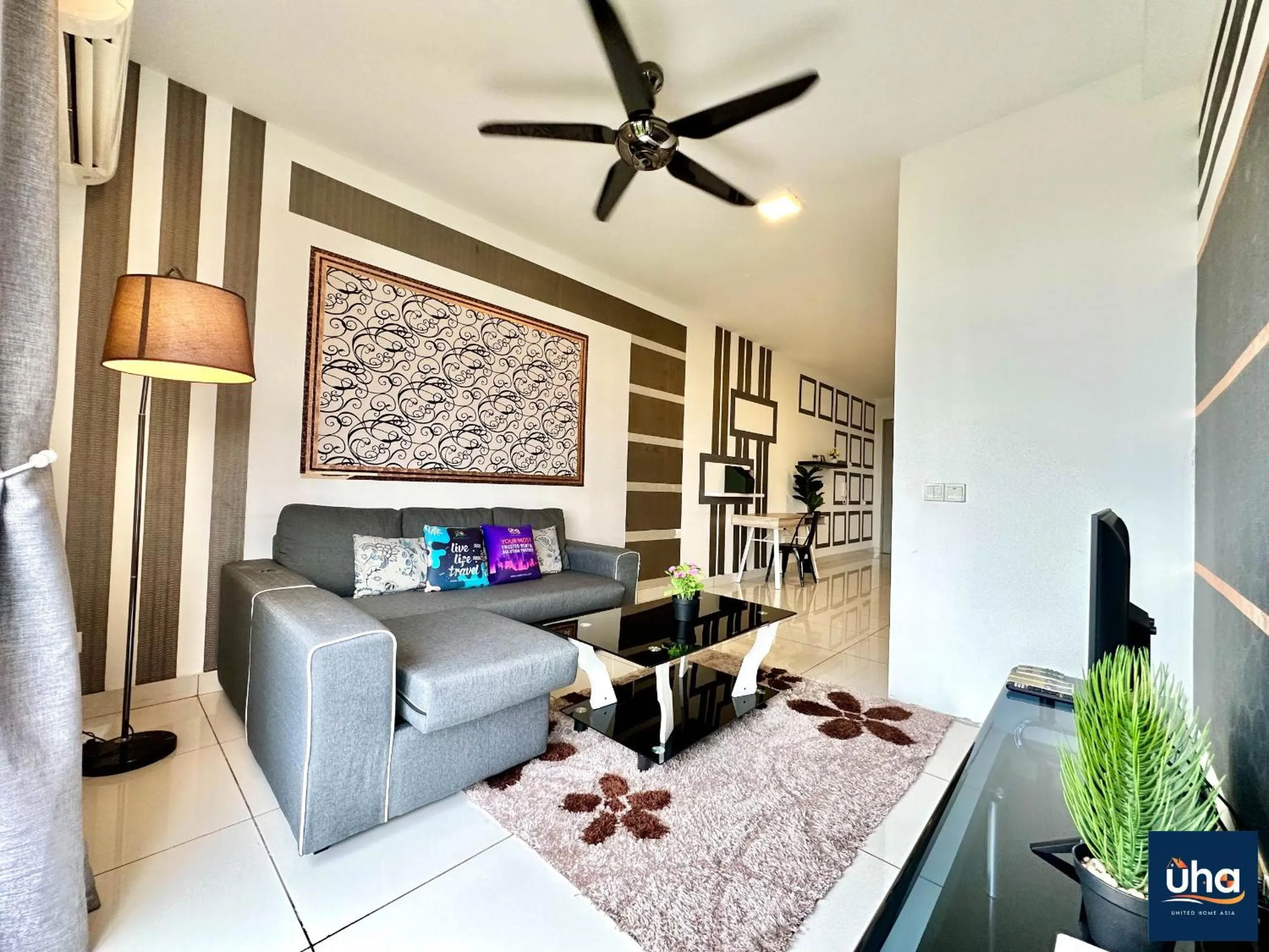 Living room in 1 Tebrau Residences By RR JBcity