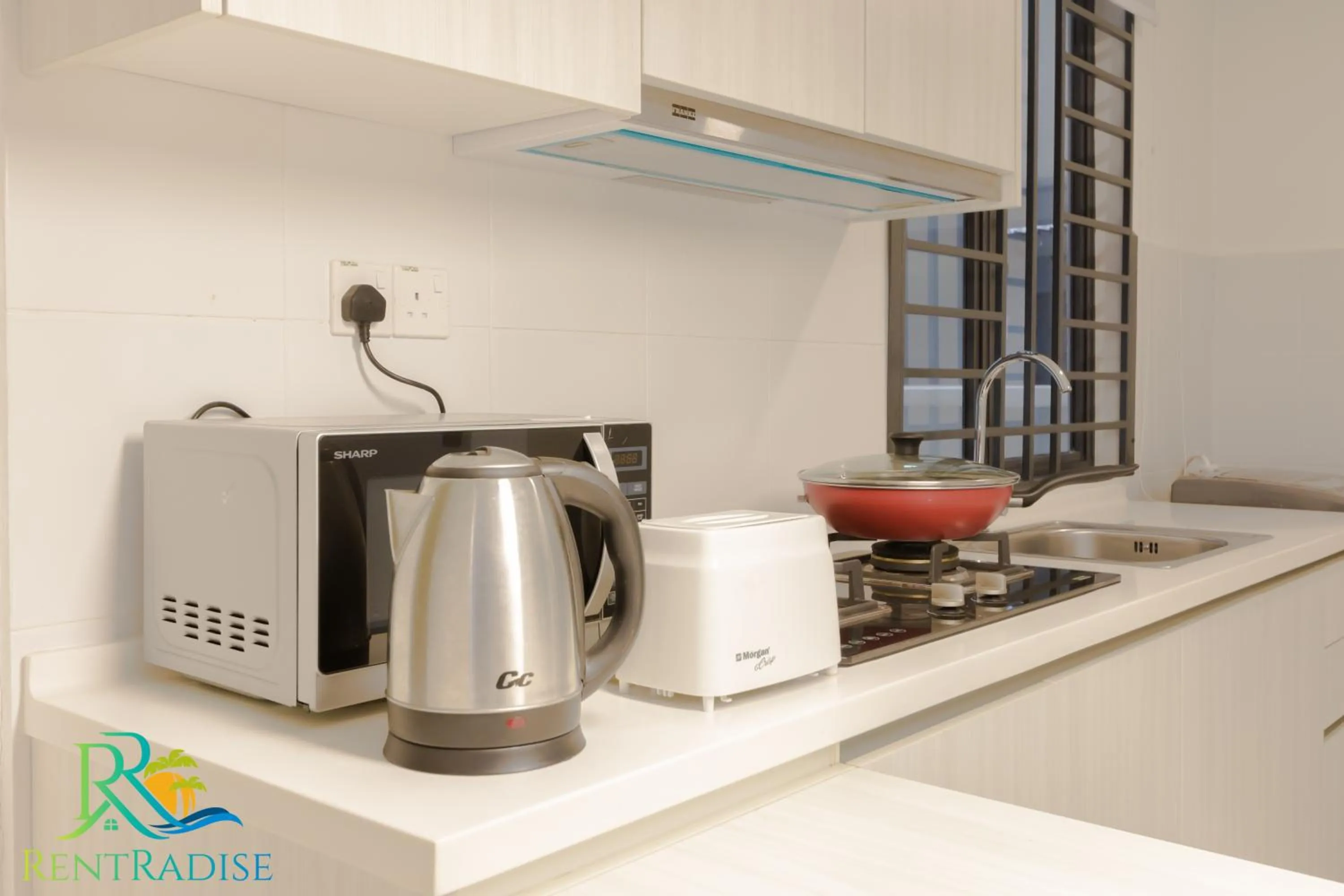 Kitchen or kitchenette in 1 Tebrau Residences By RR JBcity