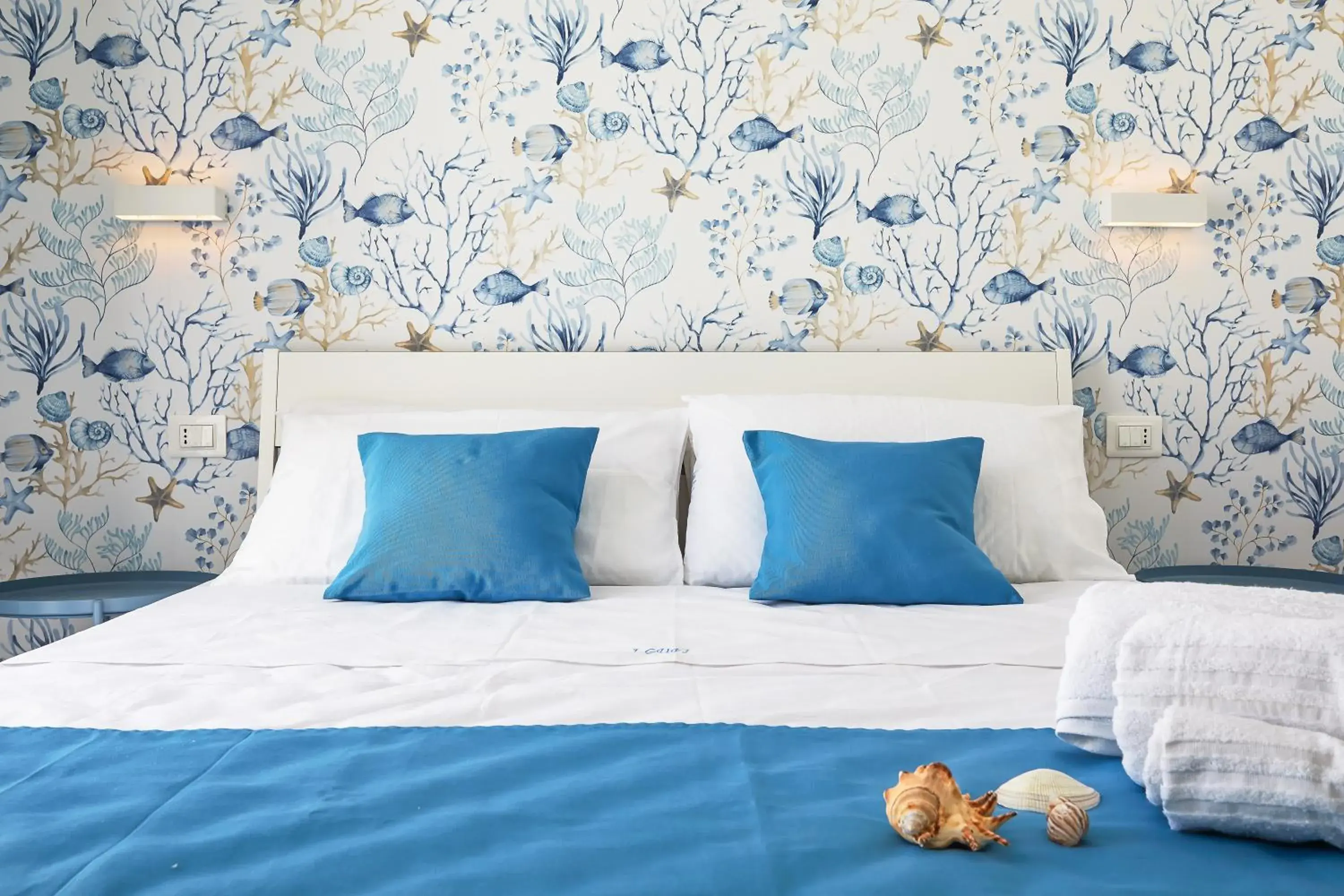 Double Room with Terrace in I Gufi Bed & Breakfast Marzamemi Double Room with Terrace in I Gufi Bed & Breakfast Marzamemi