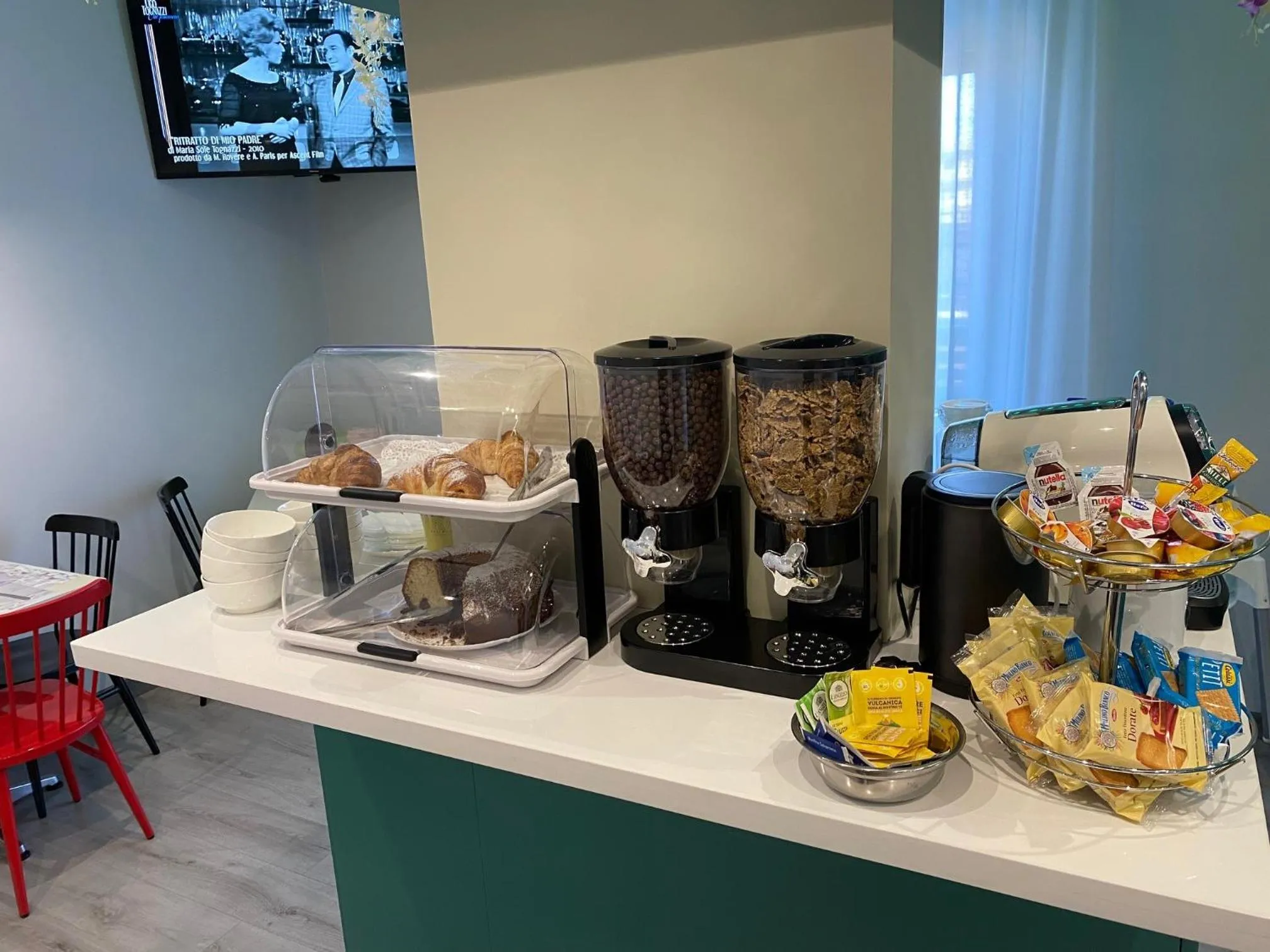 Breakfast in HOLYGOLD Suite ****