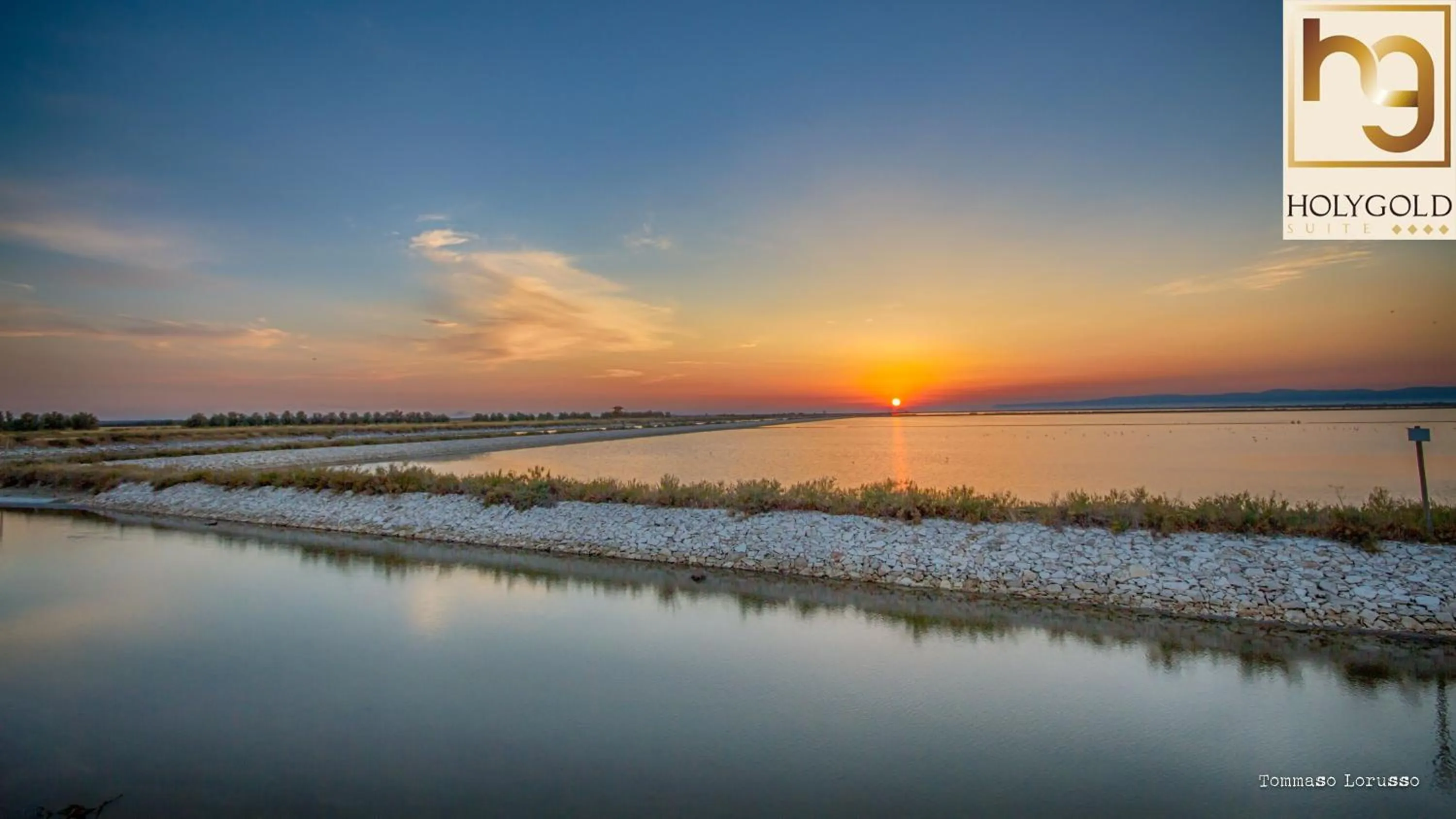 Natural landscape in HOLYGOLD Suite ****