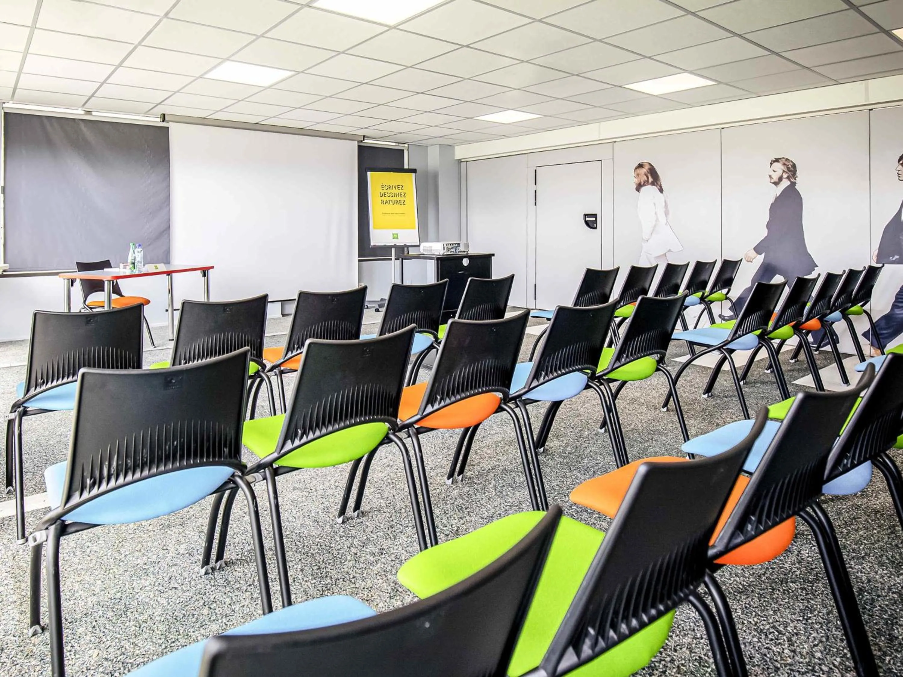 Meeting/conference room in Ibis Styles Lille Marcq En Baroeul