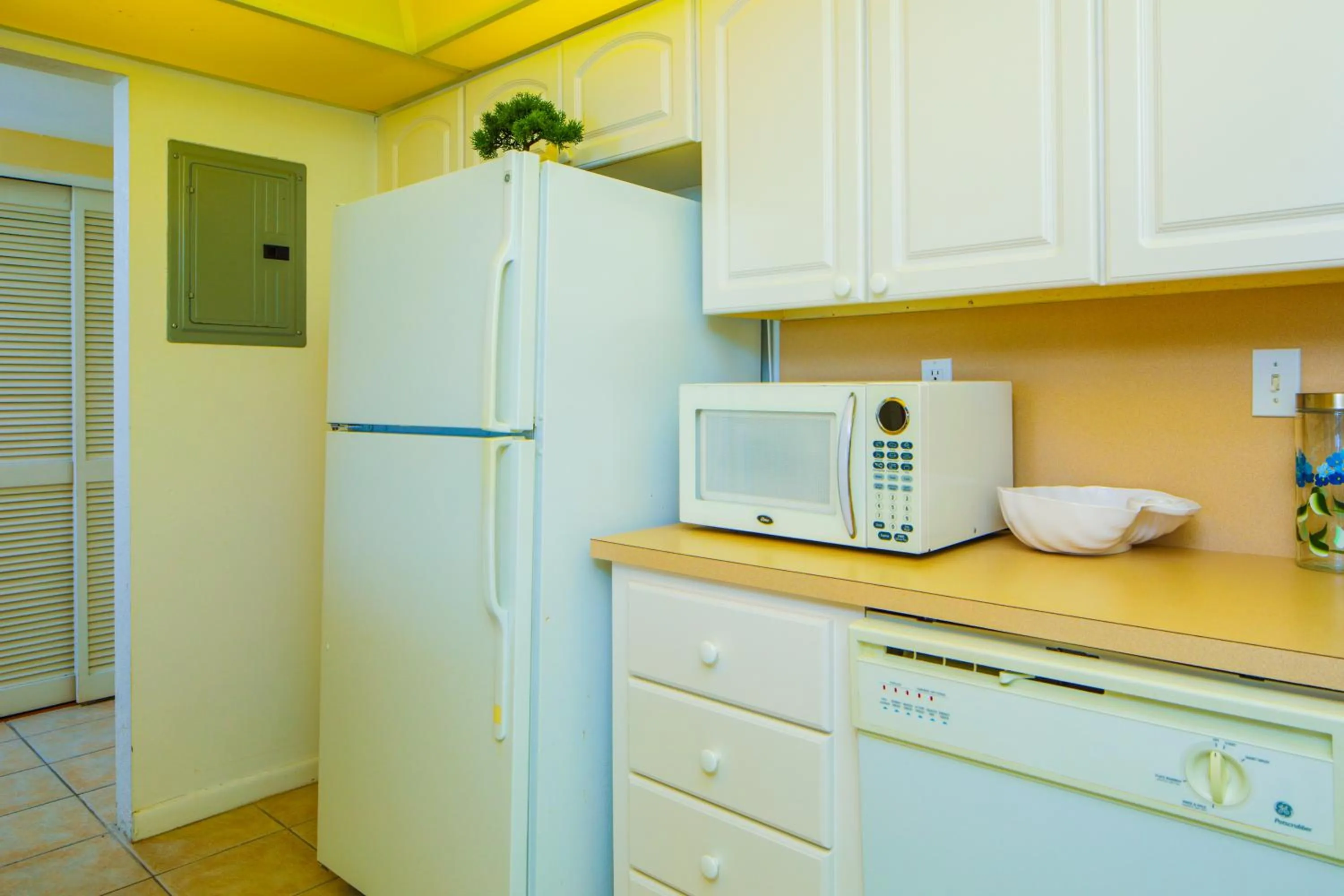 Sunny Isles Ocean Reserve Condo Apartments - 1BR #812