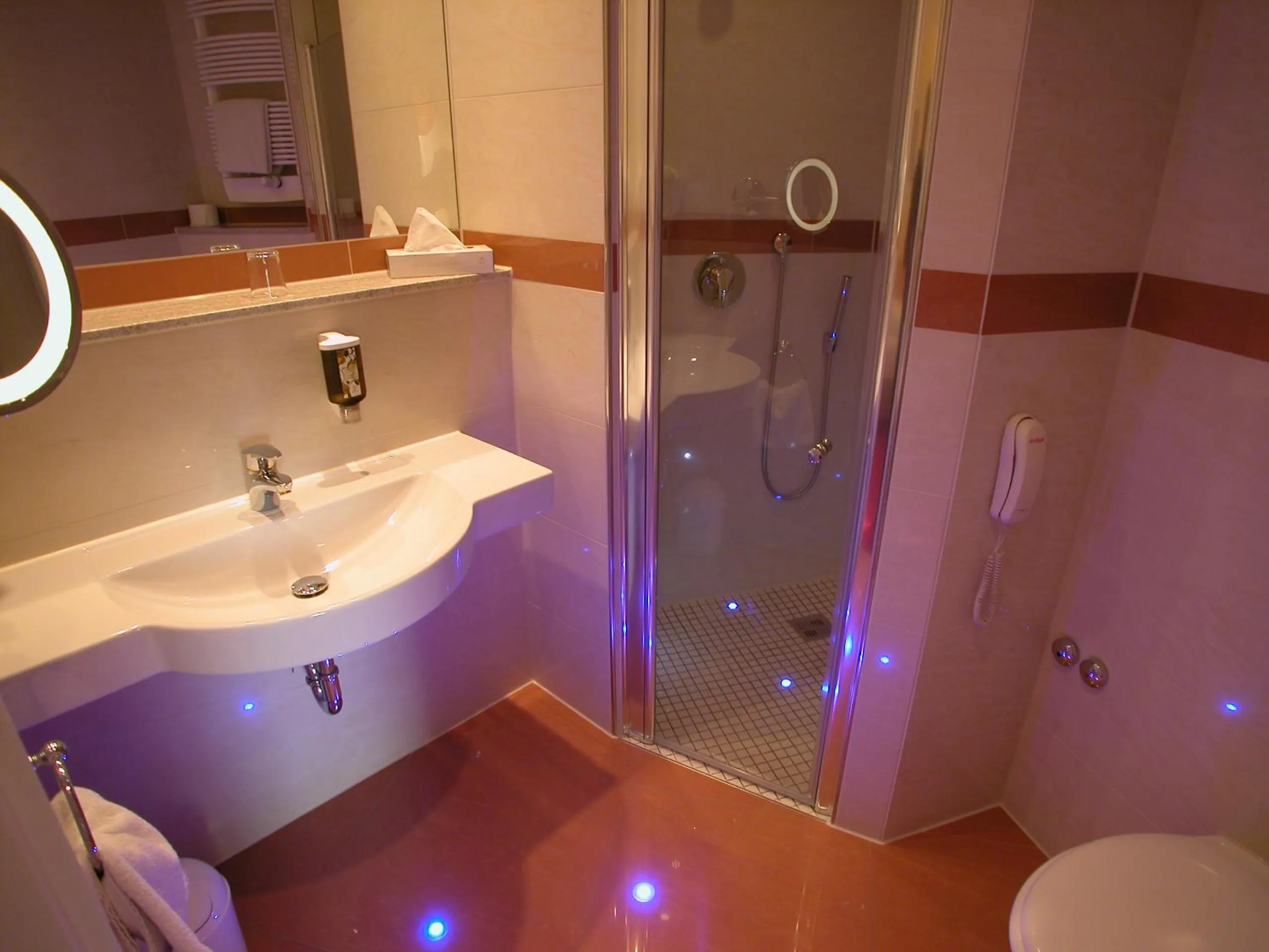 Bathroom in Hotel Mack Private Inn