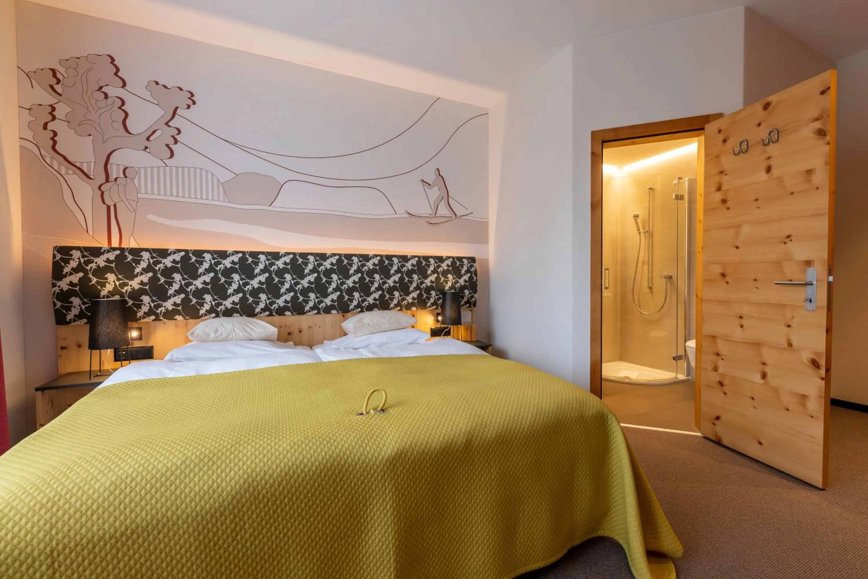 Bathroom, Bed in Sporthotel Pontresina