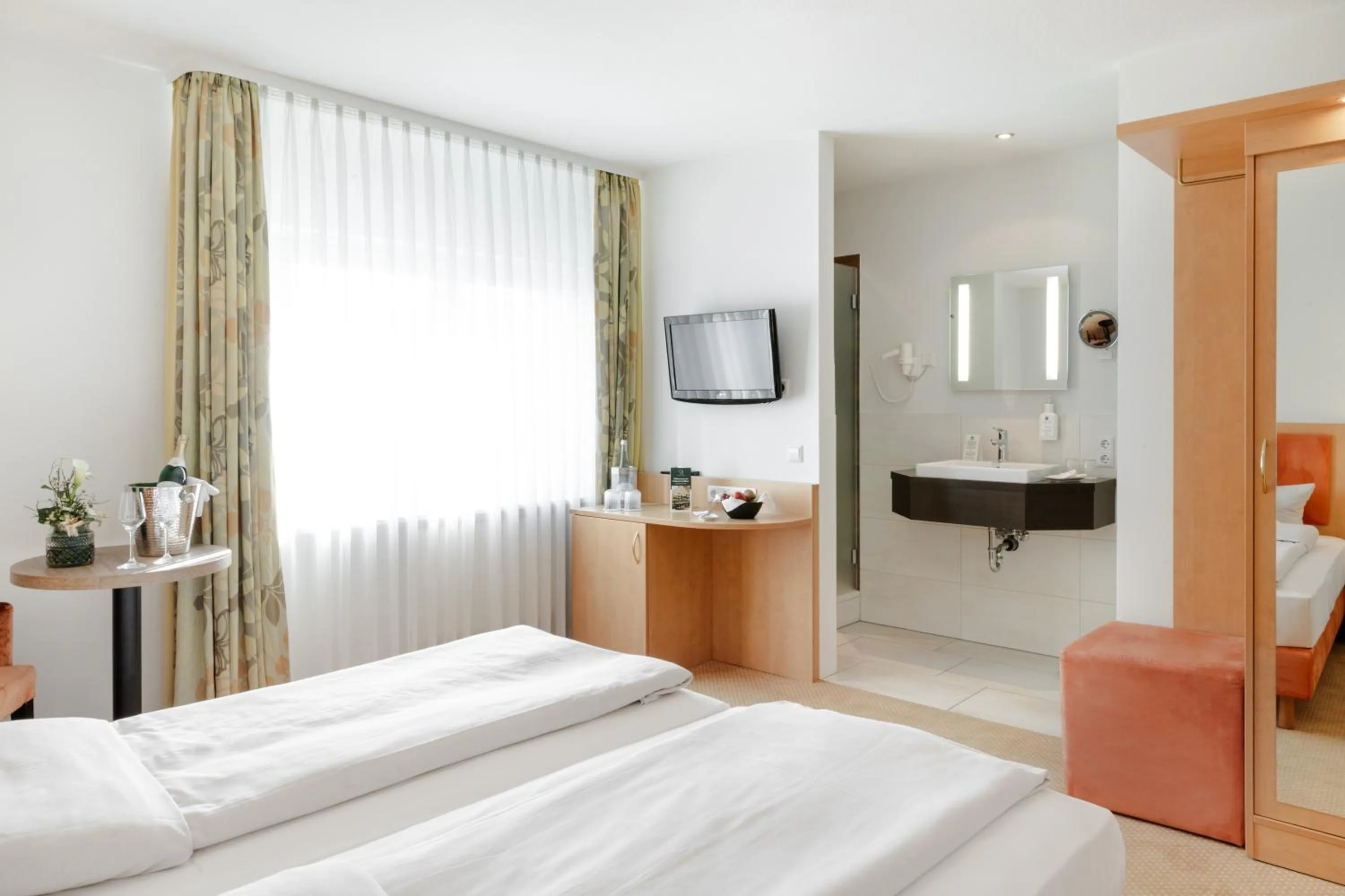 Bed in WohnGut Koblenz