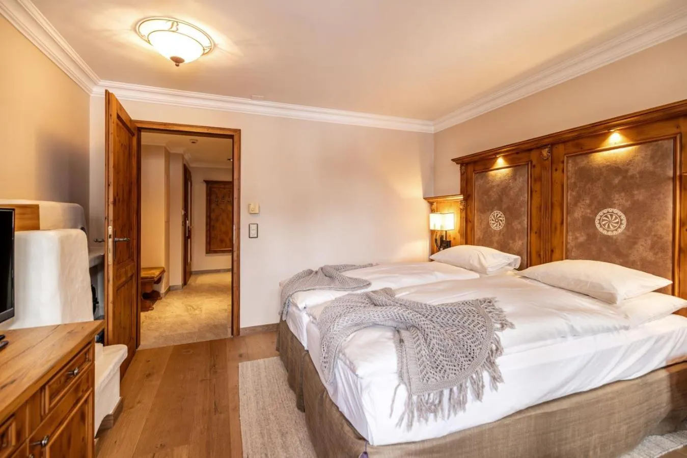 Bed in BelArosa Suiten & Wellness