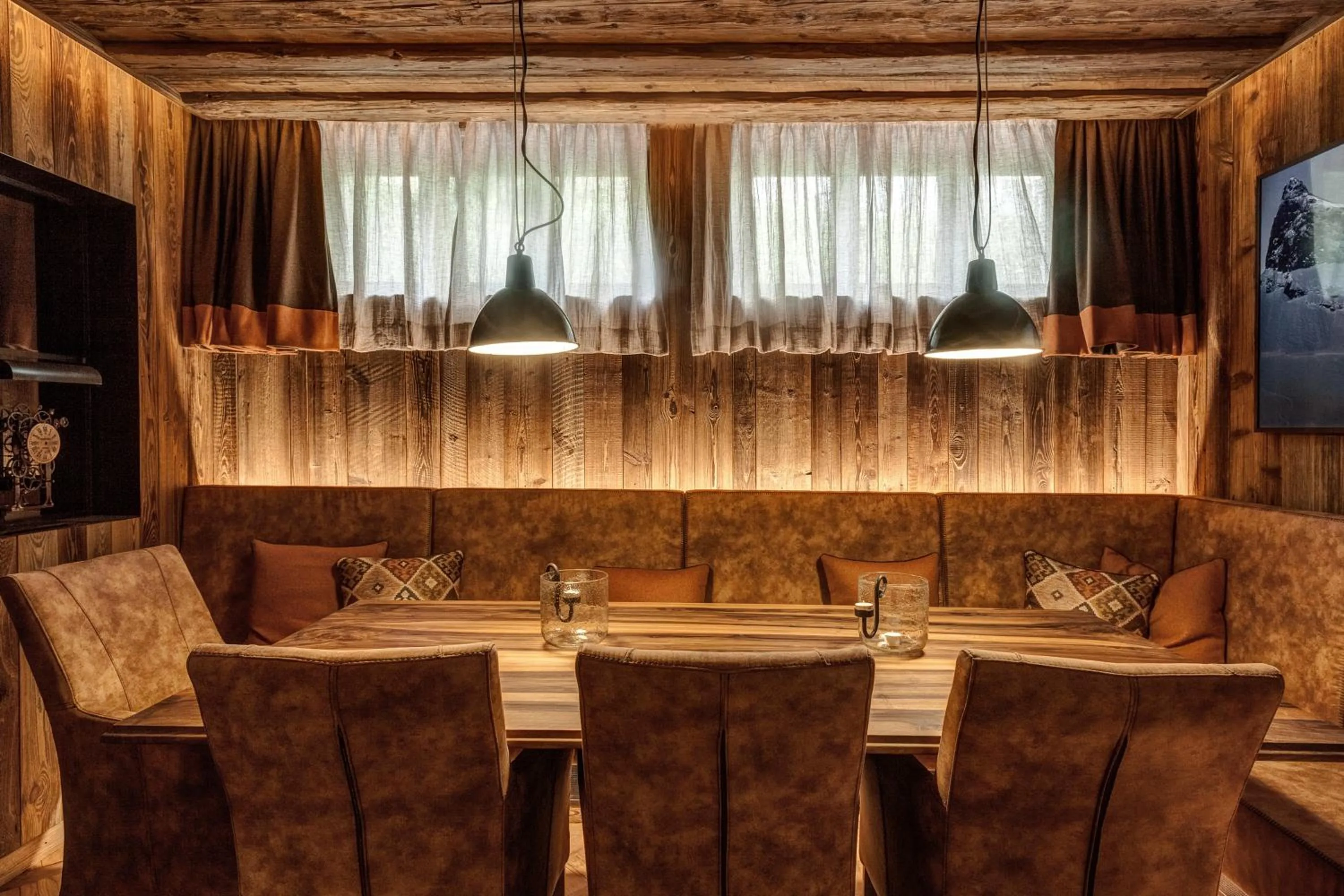 Lounge or bar in BelArosa Suiten & Wellness