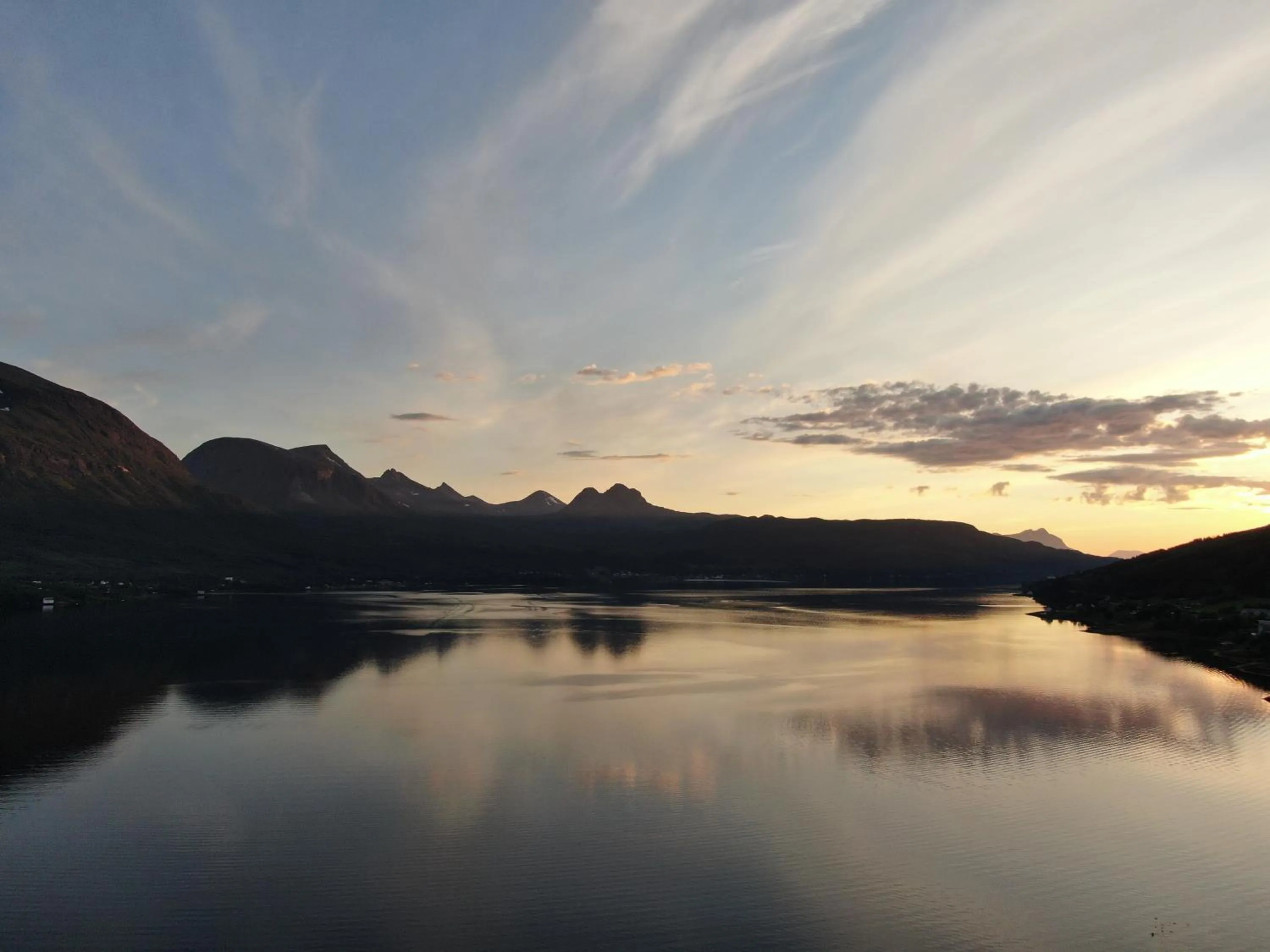Natural landscape in Arctic Inn
