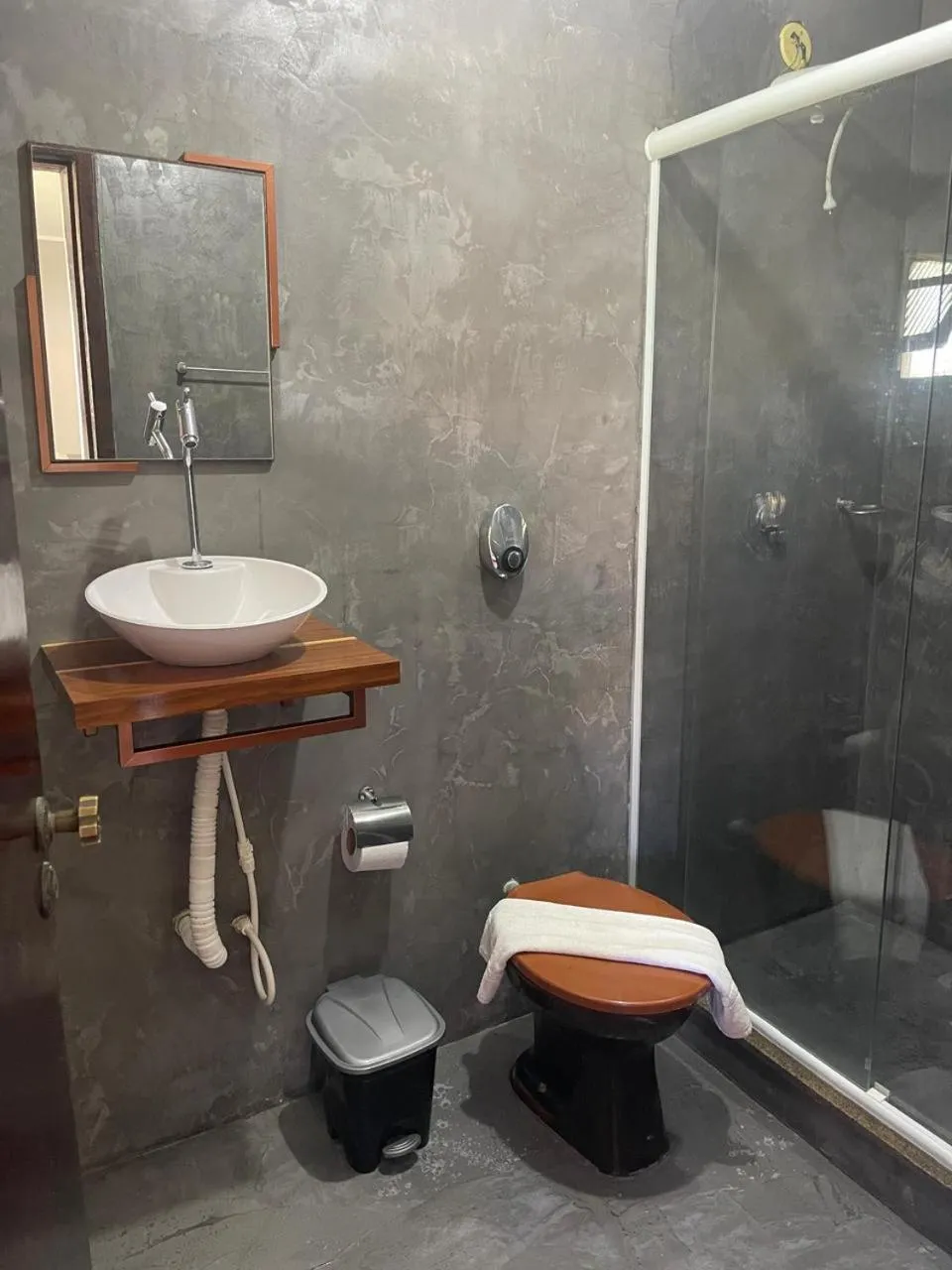 Shower in Pousada do Suiço