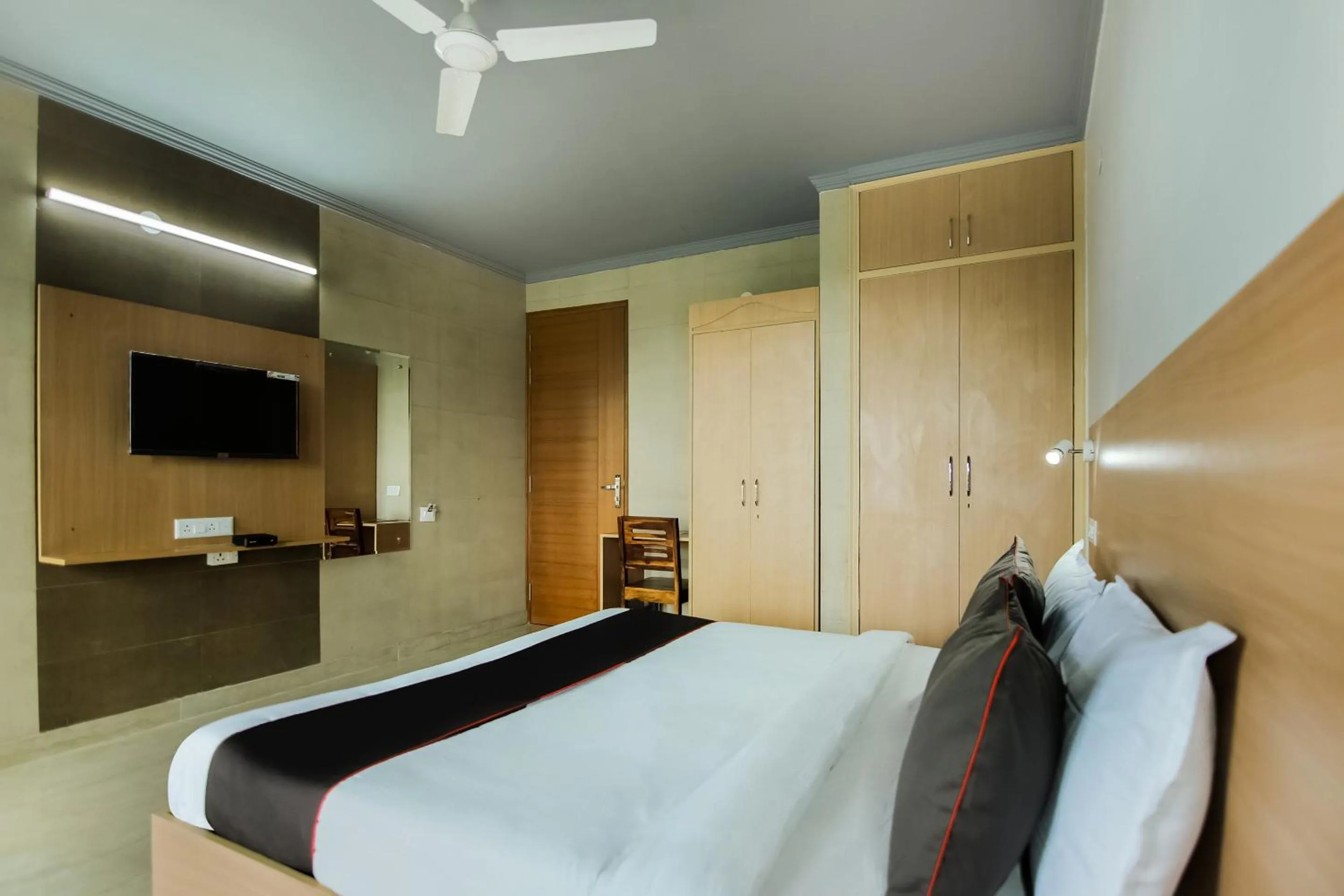 Bedroom in Hotel O VIJAYA RESIDENCY