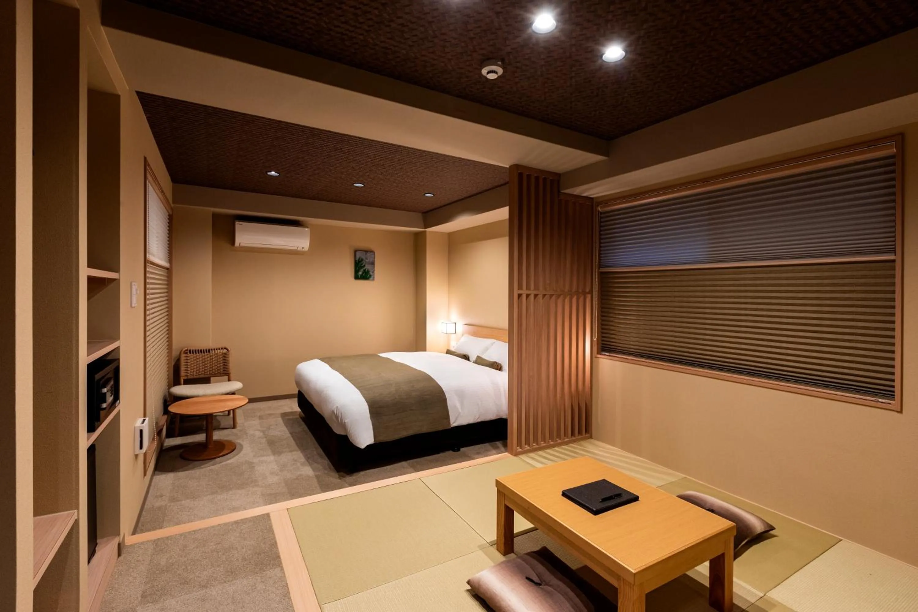 Photo of the whole room, Bed in Rinn Kitagomon