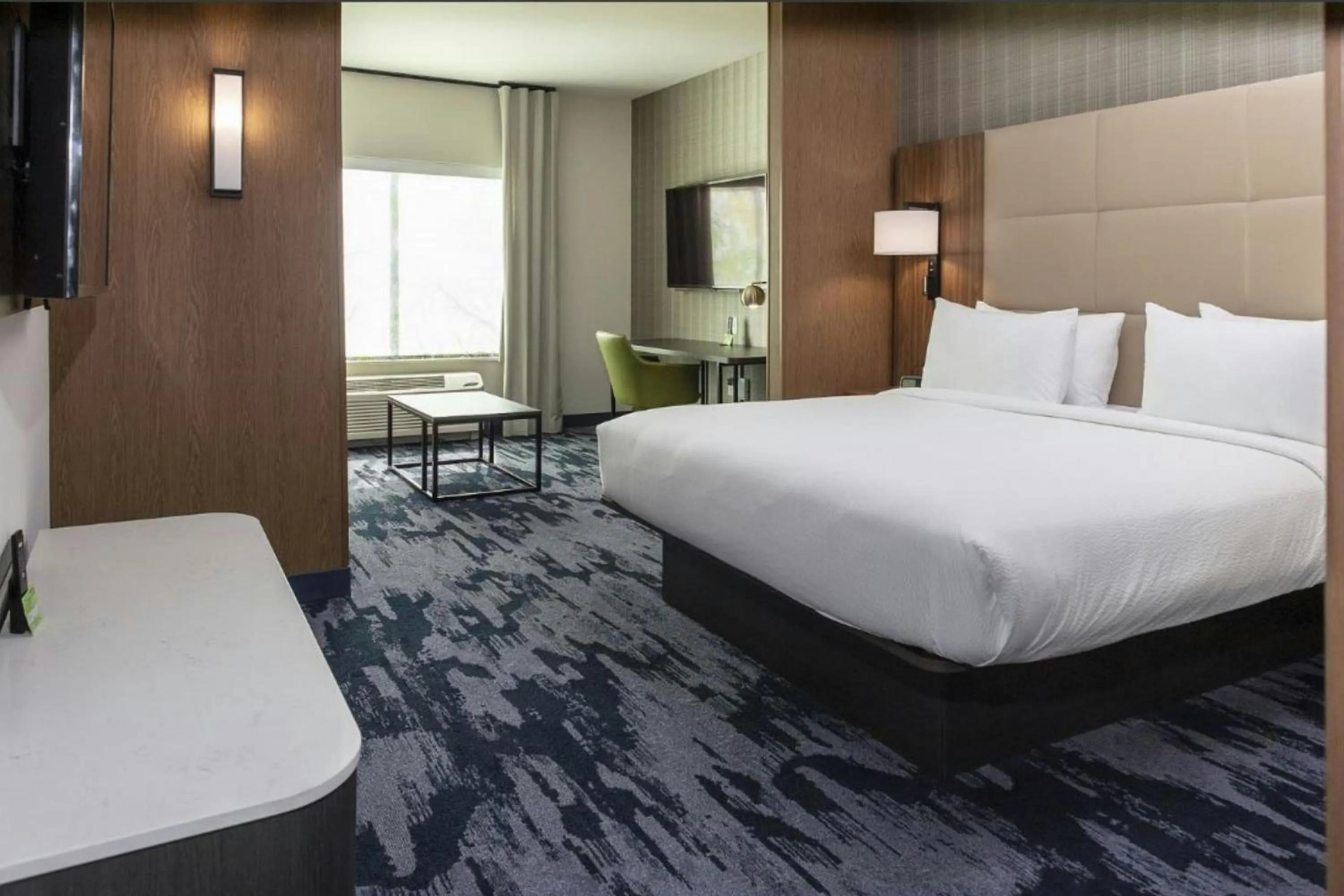 Photo of the whole room, Bed in Fairfield Inn & Suites Monahans