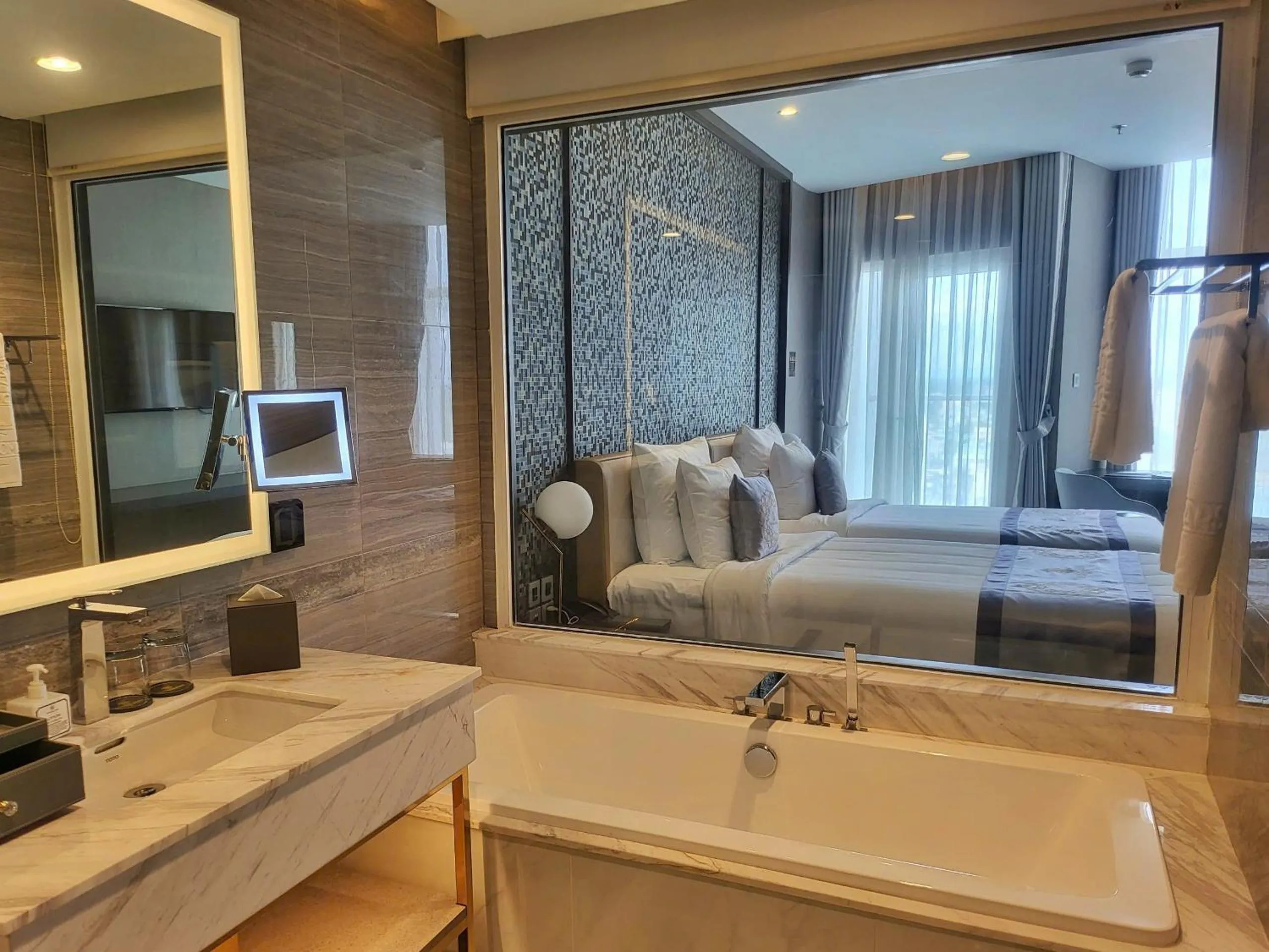 Bathroom, Bed in Diamond Stars Ben Tre Hotel