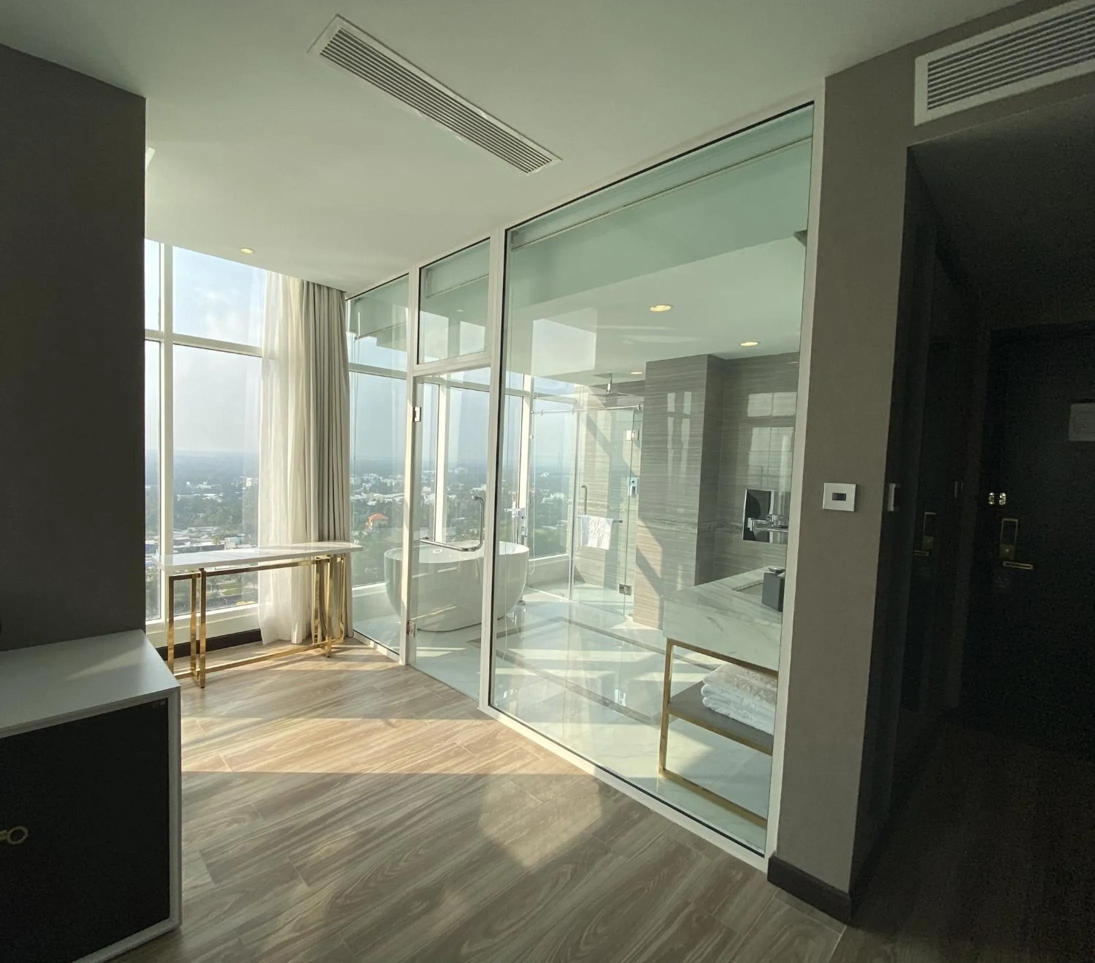 Diamond Stars Ben Tre Hotel