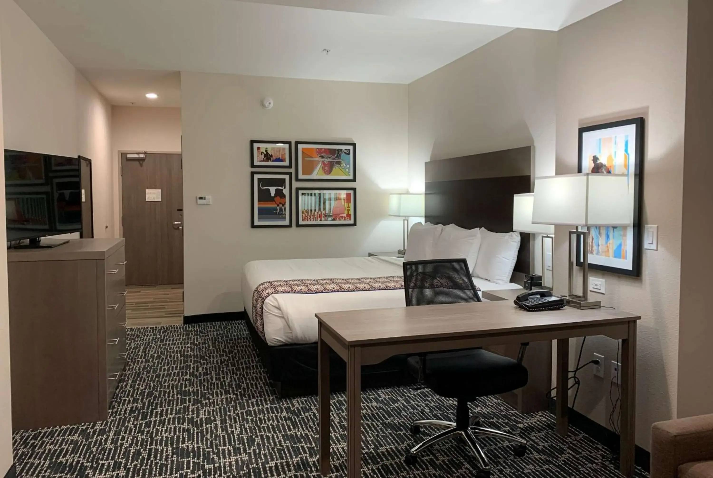 King Studio Suite with Hearing Access - Non-Smoking in La Quinta Inn & Suites by Wyndham - Red Oak TX IH-35E King Studio Suite with Hearing Access - Non-Smoking in La Quinta Inn & Suites by Wyndham - Red Oak TX IH-35E