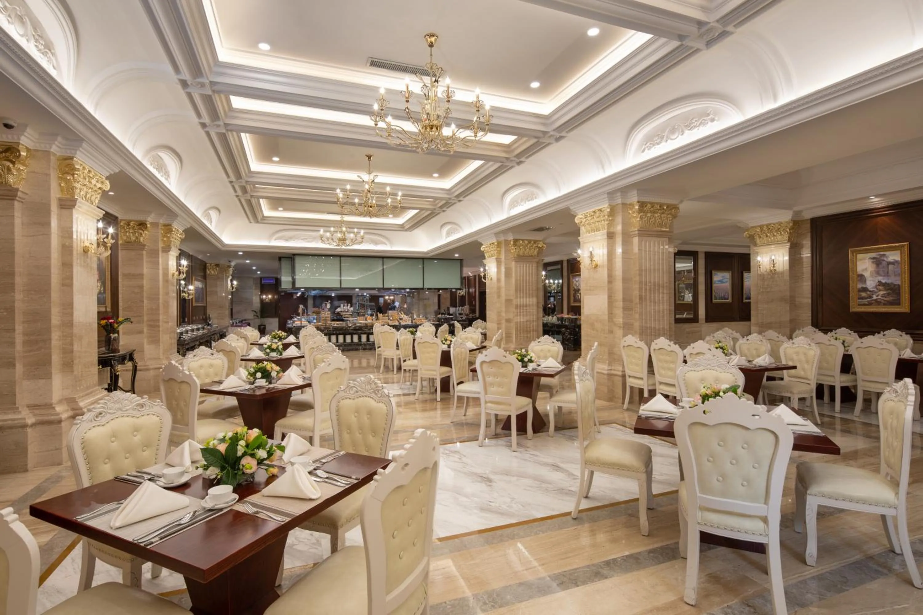 Restaurant/places to eat in Wyndham Grand Kunming East