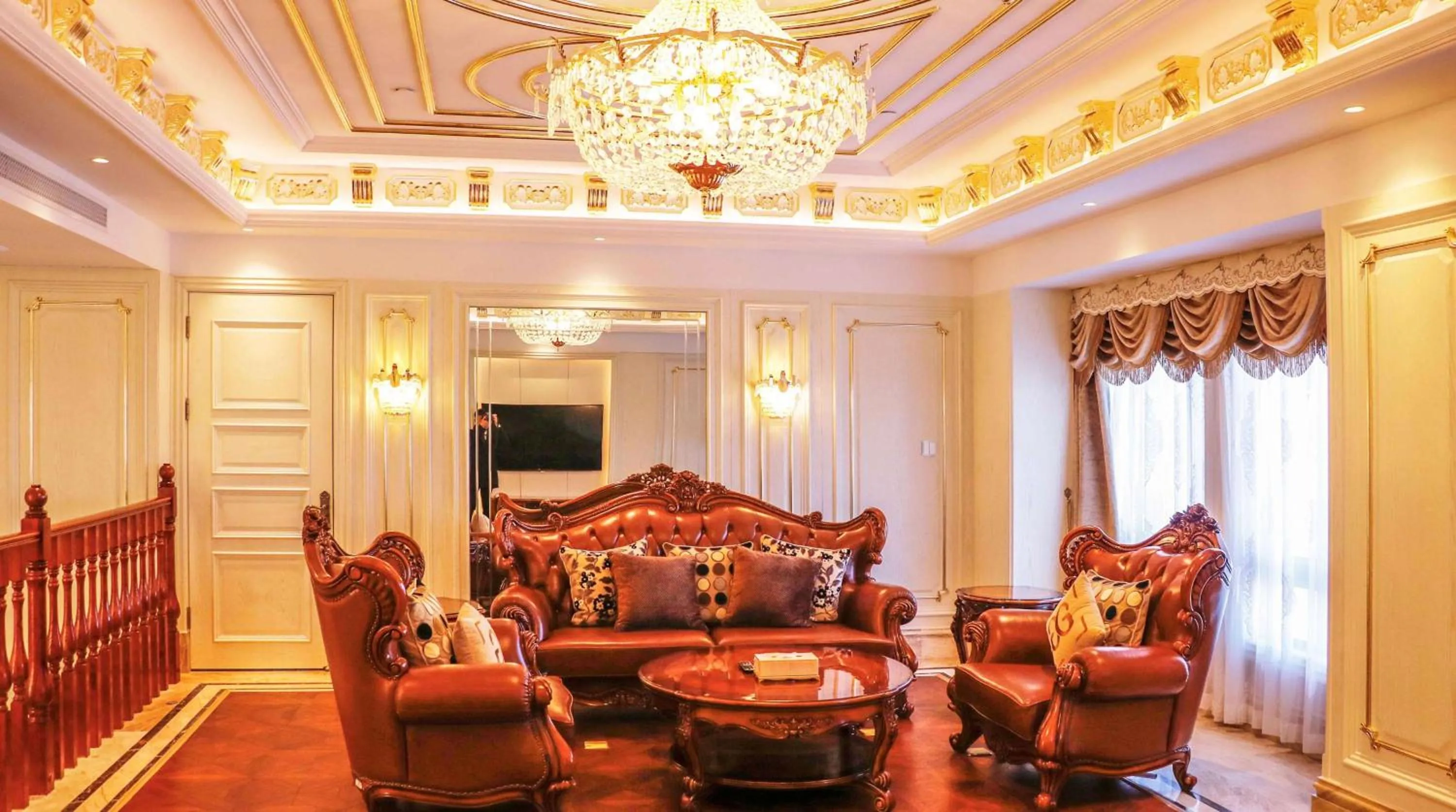 Photo of the whole room in Wyndham Grand Kunming East