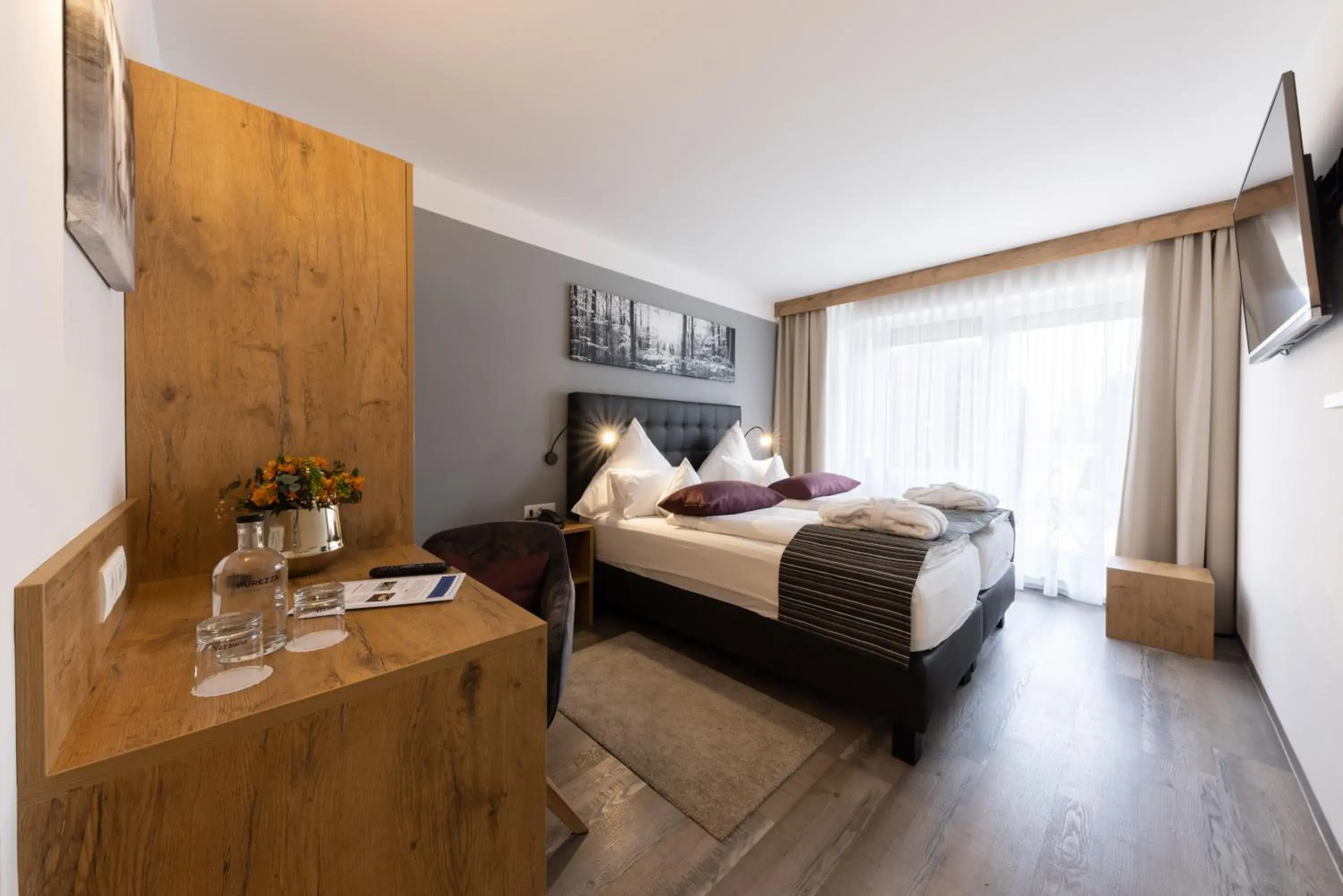 Deluxe Double Room - single occupancy in Hotel Tanneck Deluxe Double Room - single occupancy in Hotel Tanneck