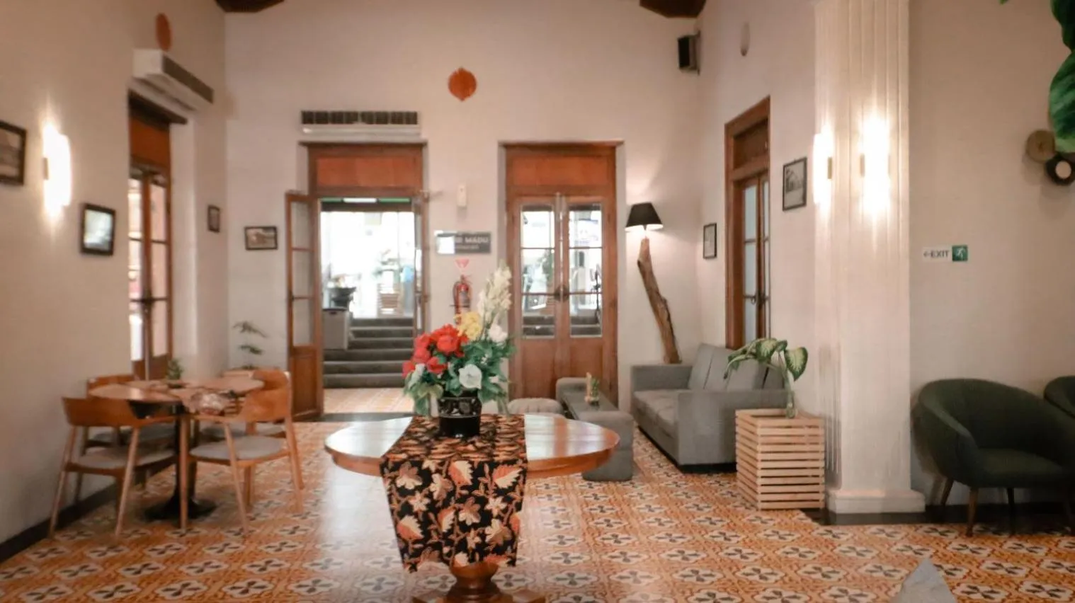 Lobby or reception in FIM by Zigna