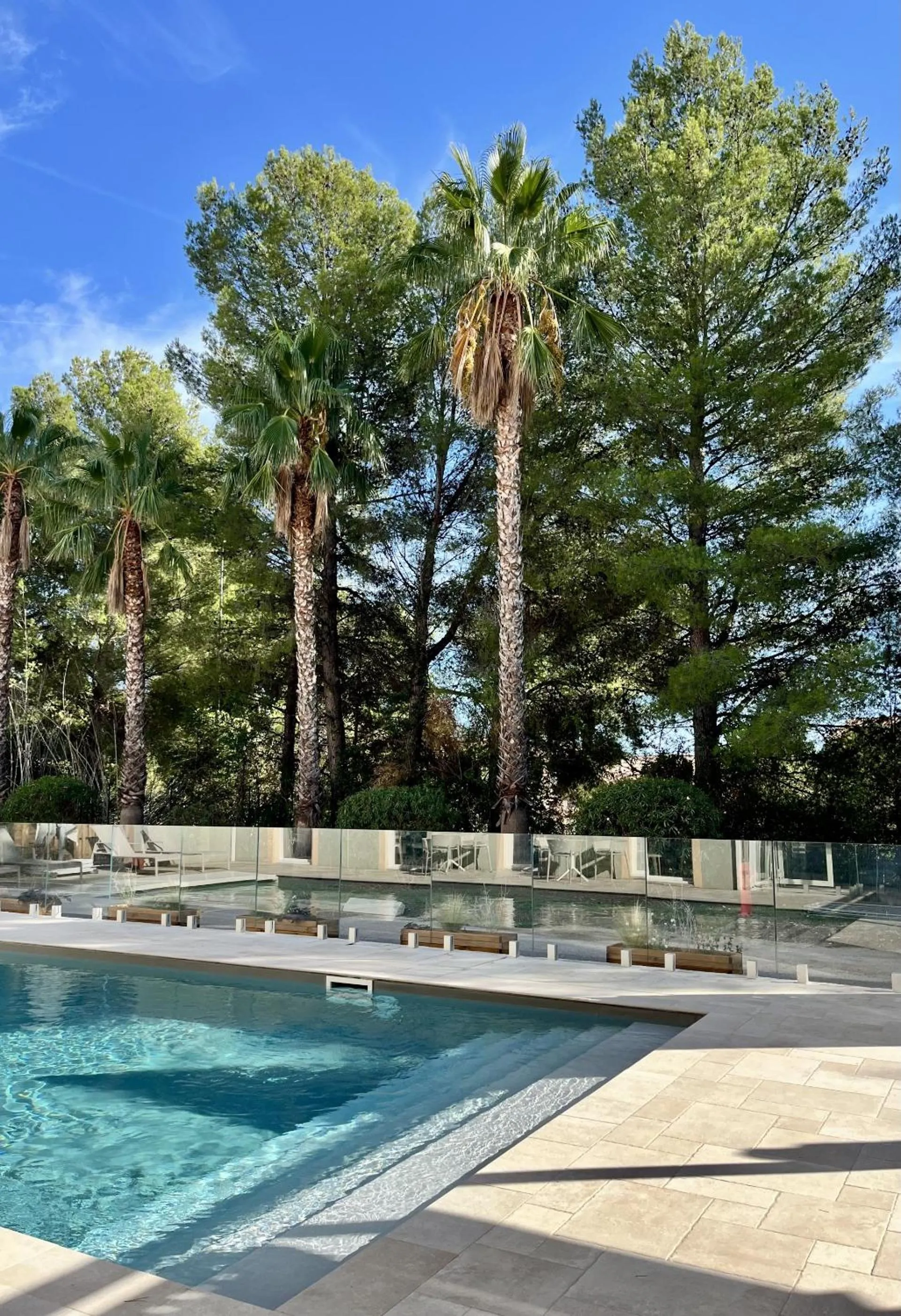 Pool view in Logis Hôtel de Port d'Alon - St Cyr sur Mer