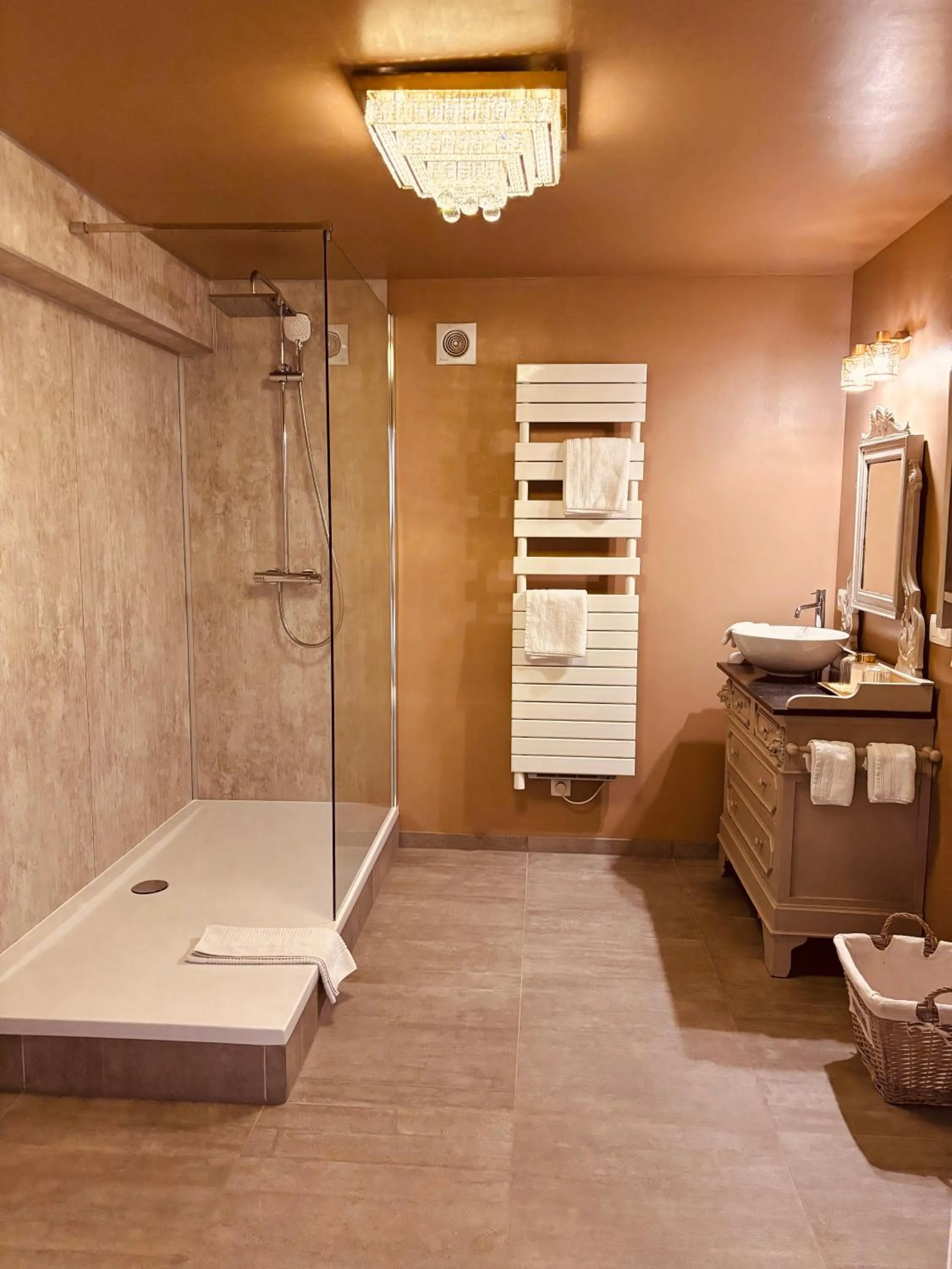 Bathroom in Au refuge du spéléo