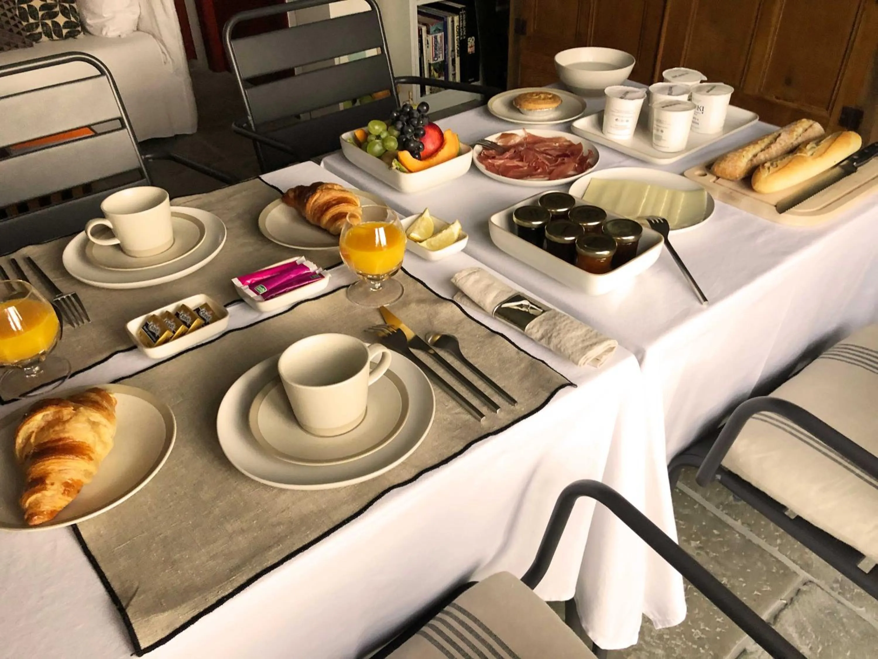 Breakfast in La ferme d'Ika