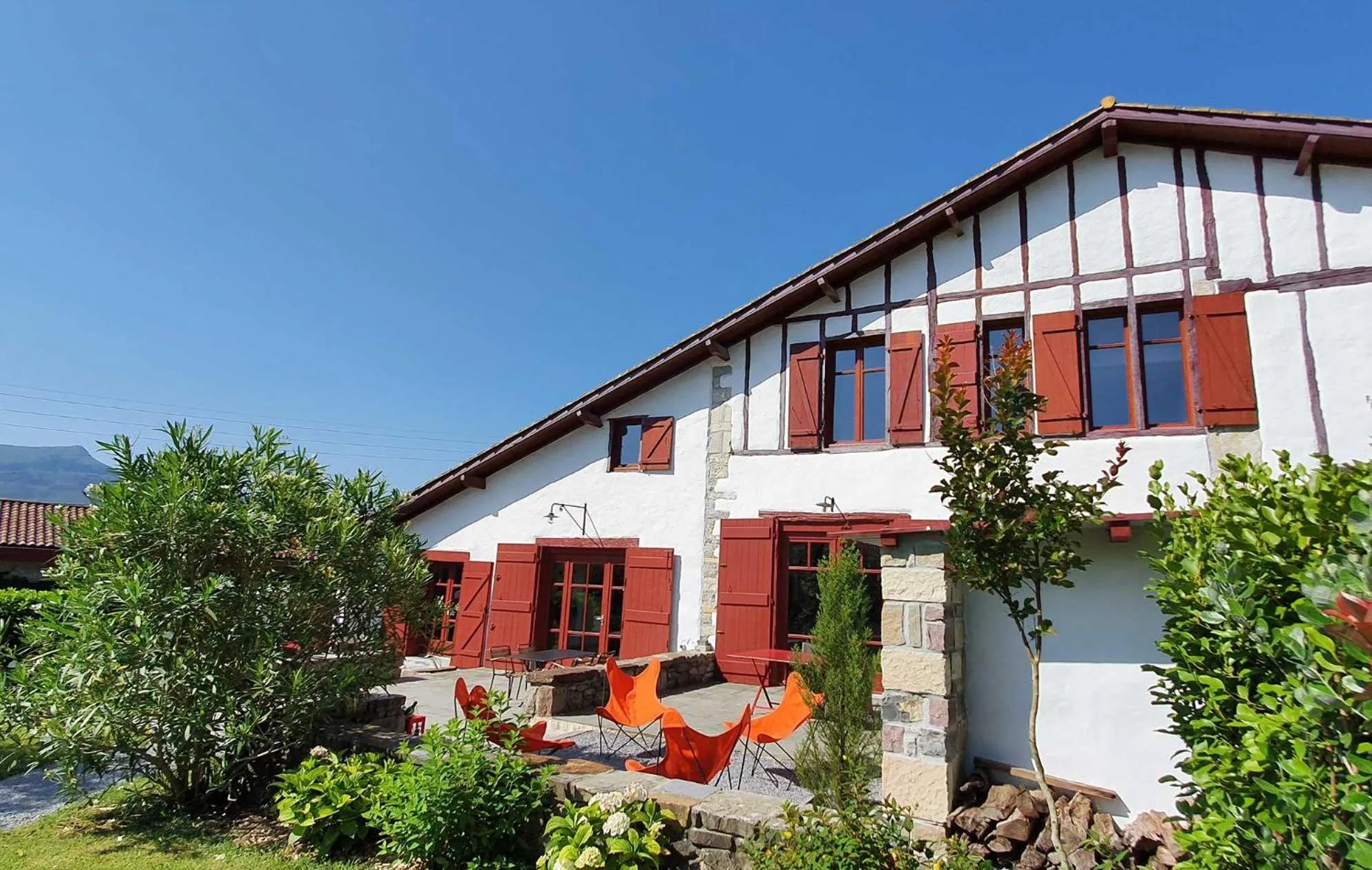 Property building in La ferme d'Ika
