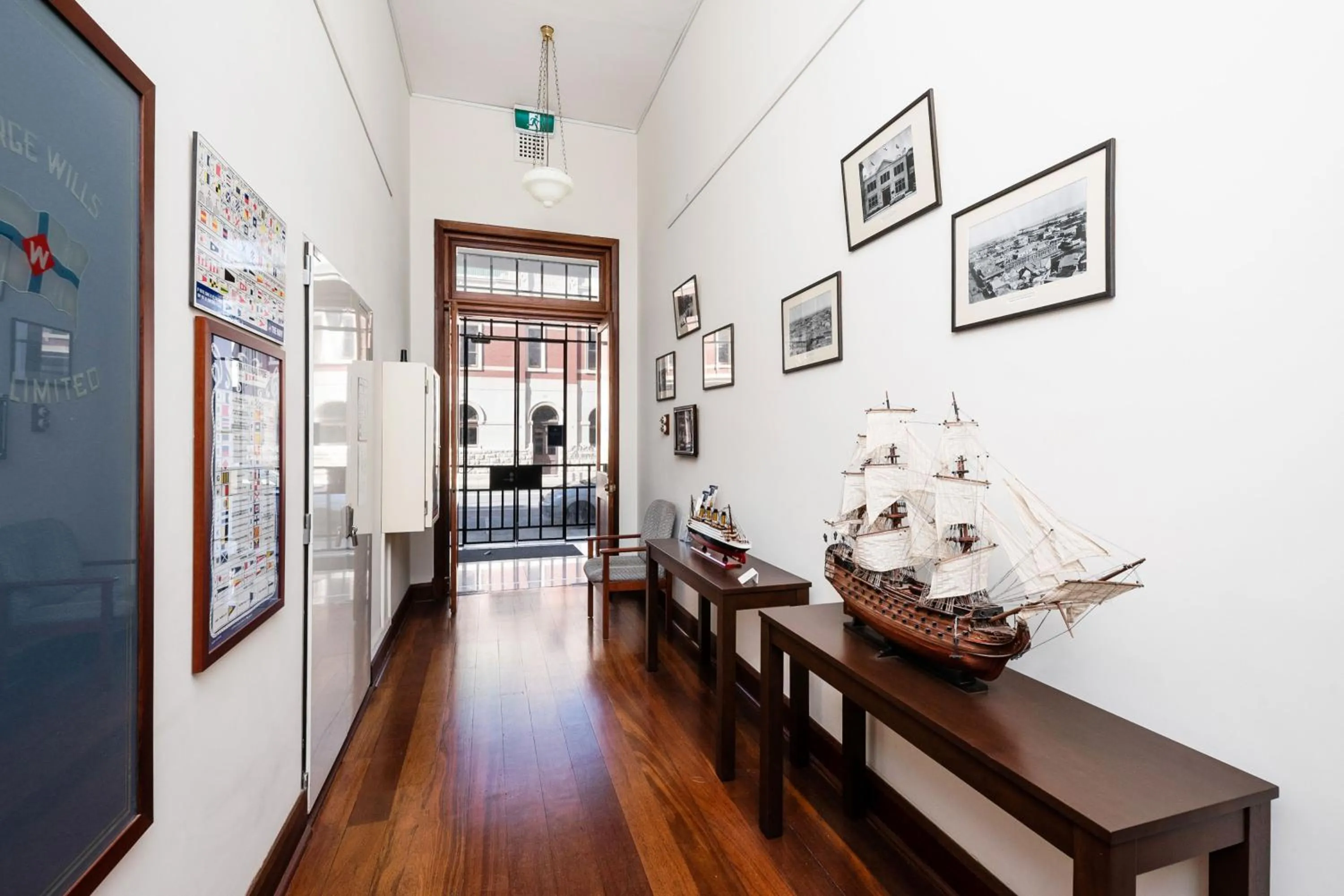 Fremantle Harbourside Apartments