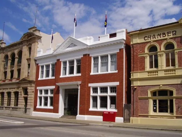Fremantle Harbourside Apartments