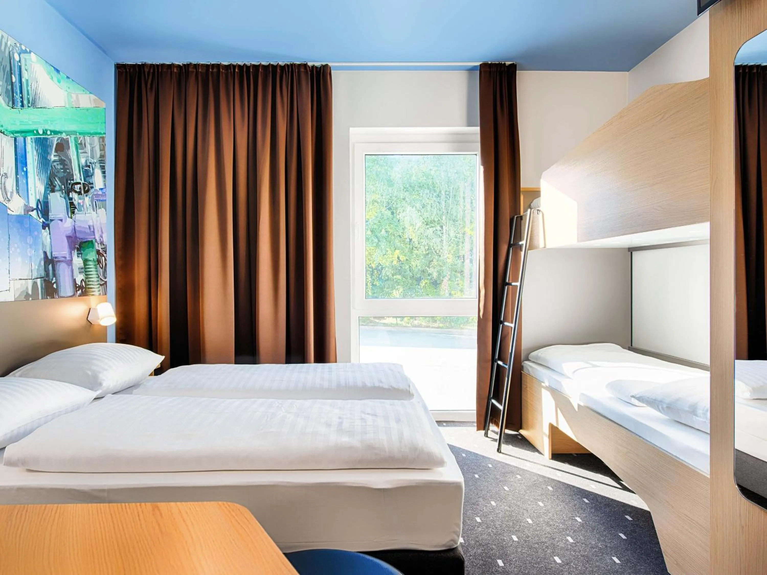 Photo of the whole room, Bed in B&B Hotel Chemnitz