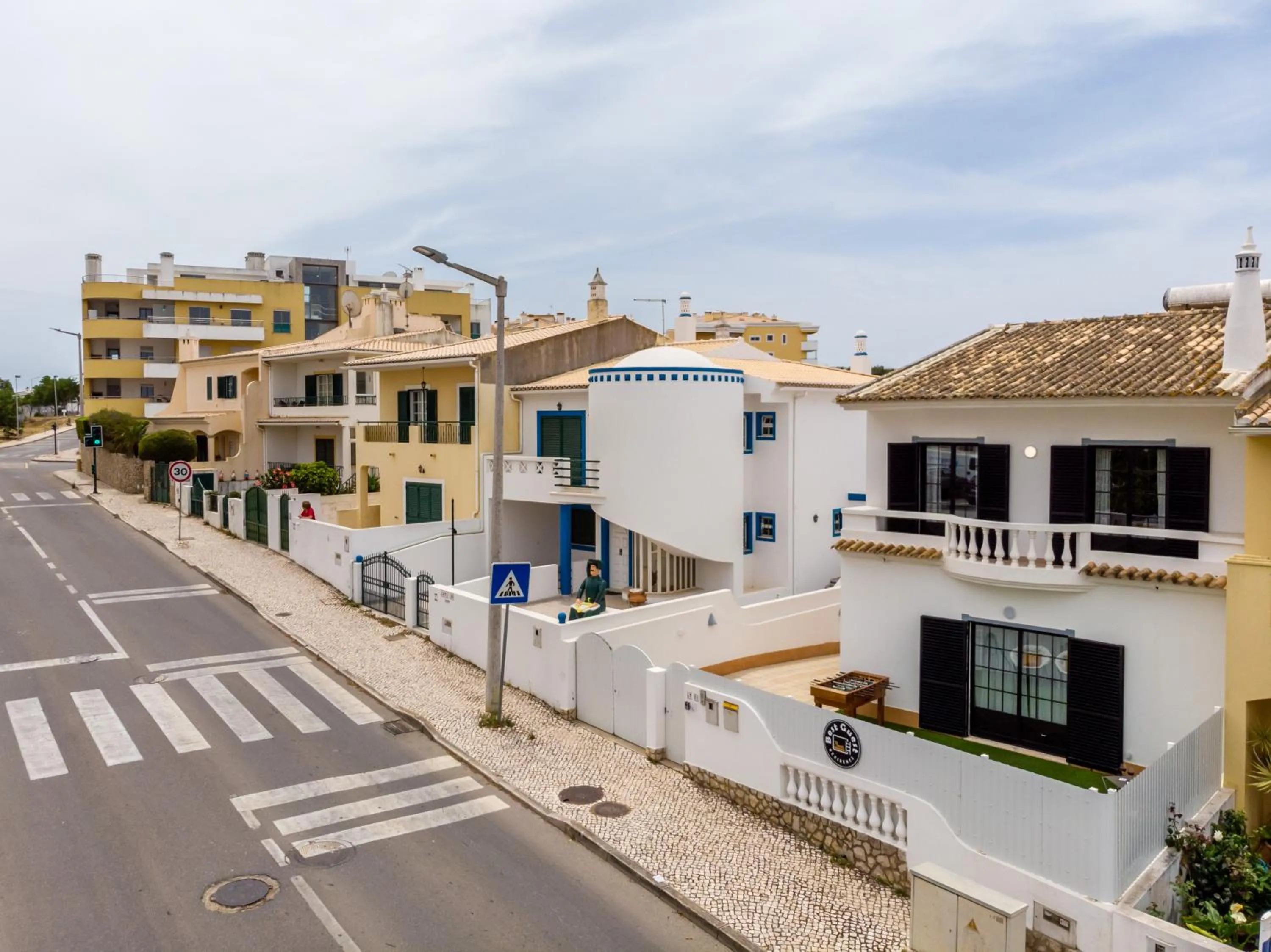 Neighbourhood in Best Guest Residence