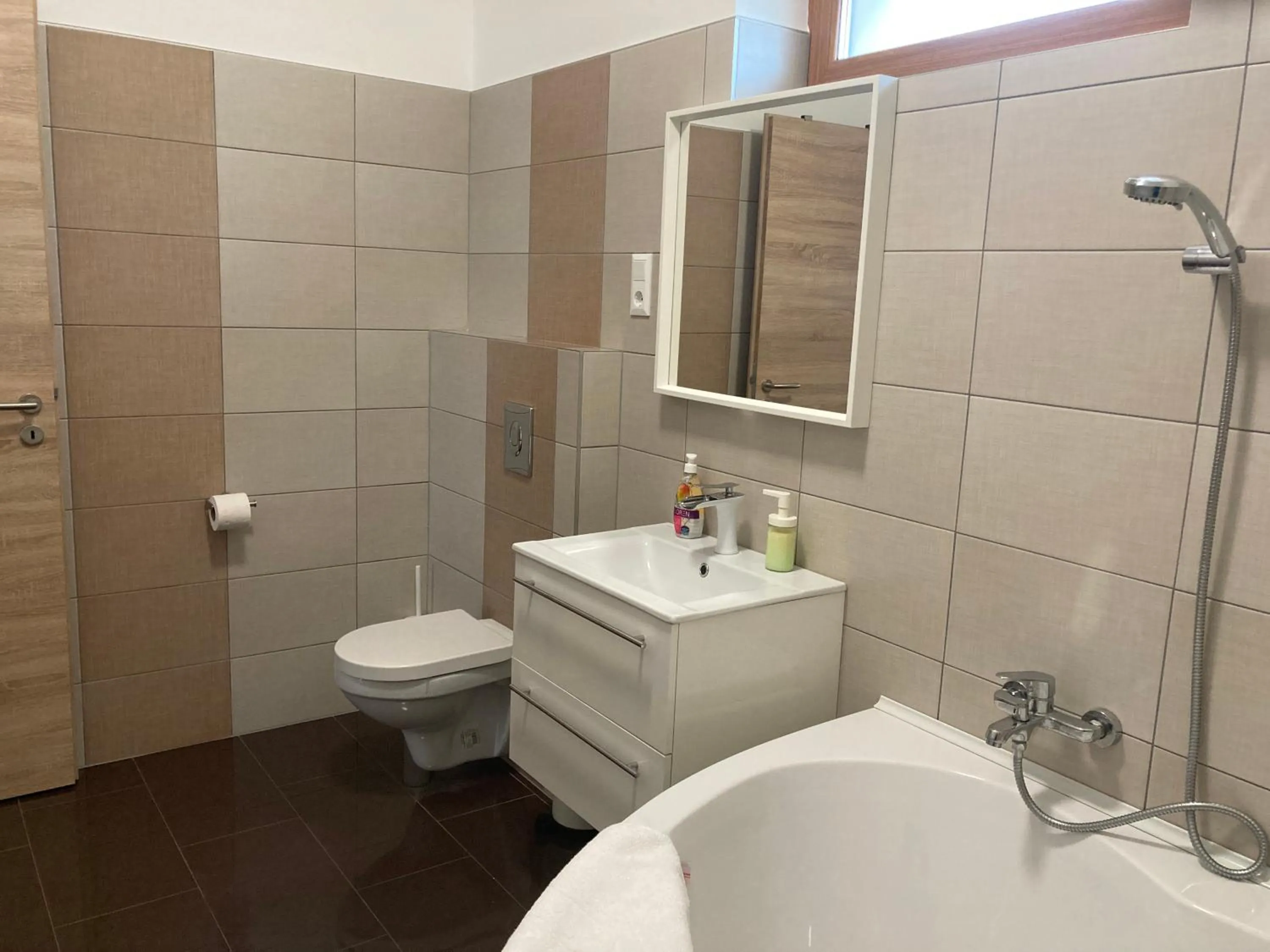 Bathroom in Platán Panzió