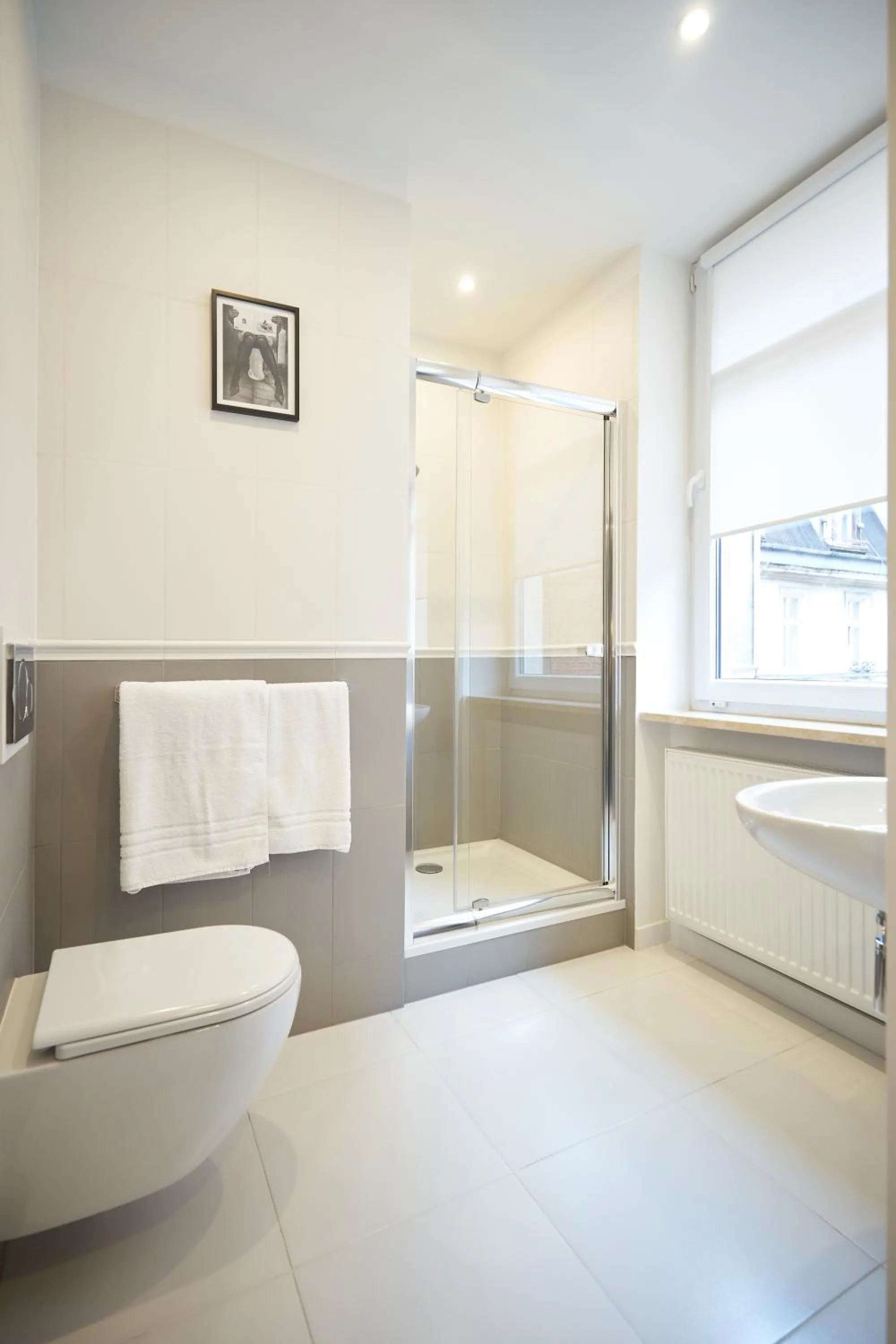 Shower in Apartamenty Klasztorna 25